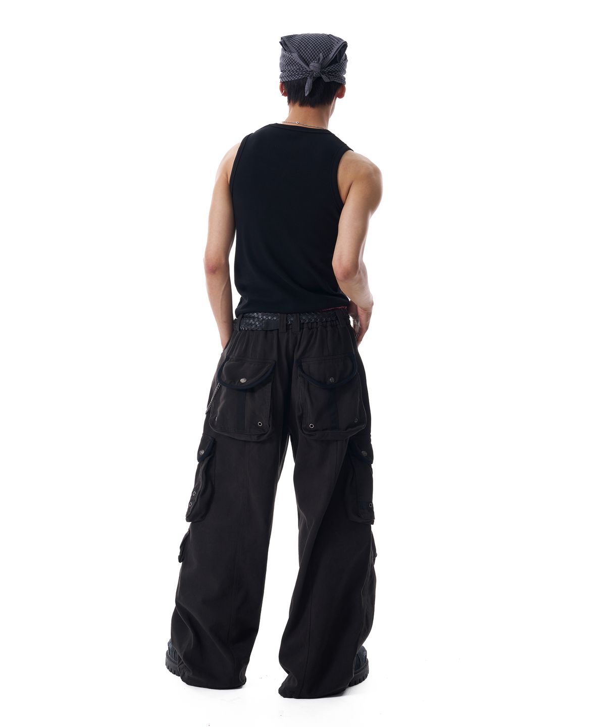 아캄(AAKAM) 98 Knee Pin-Tuck Contrast Cargo Pants (Black)