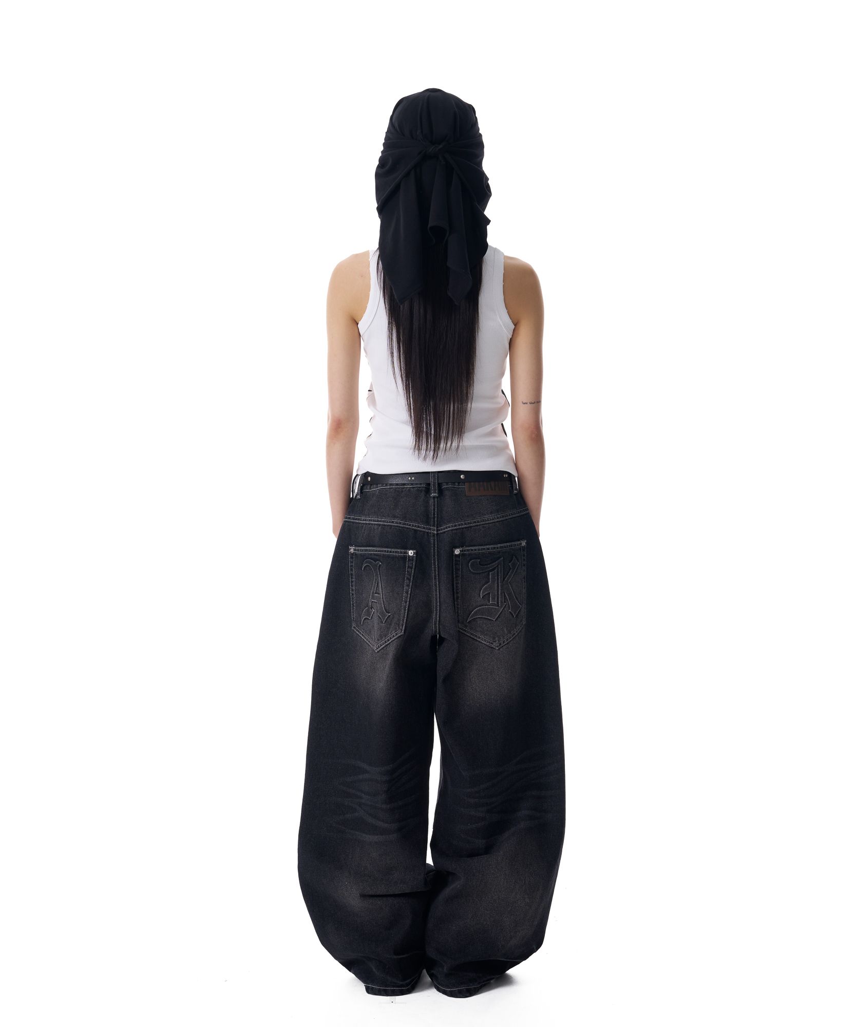 MUSINSA | AAKAM COOLEST Sleeveless (White)