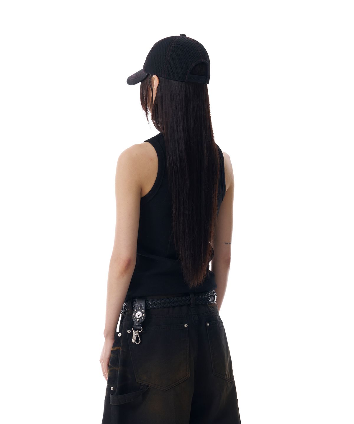 아캄(AAKAM) Sunkissed Sleeveless (Black)