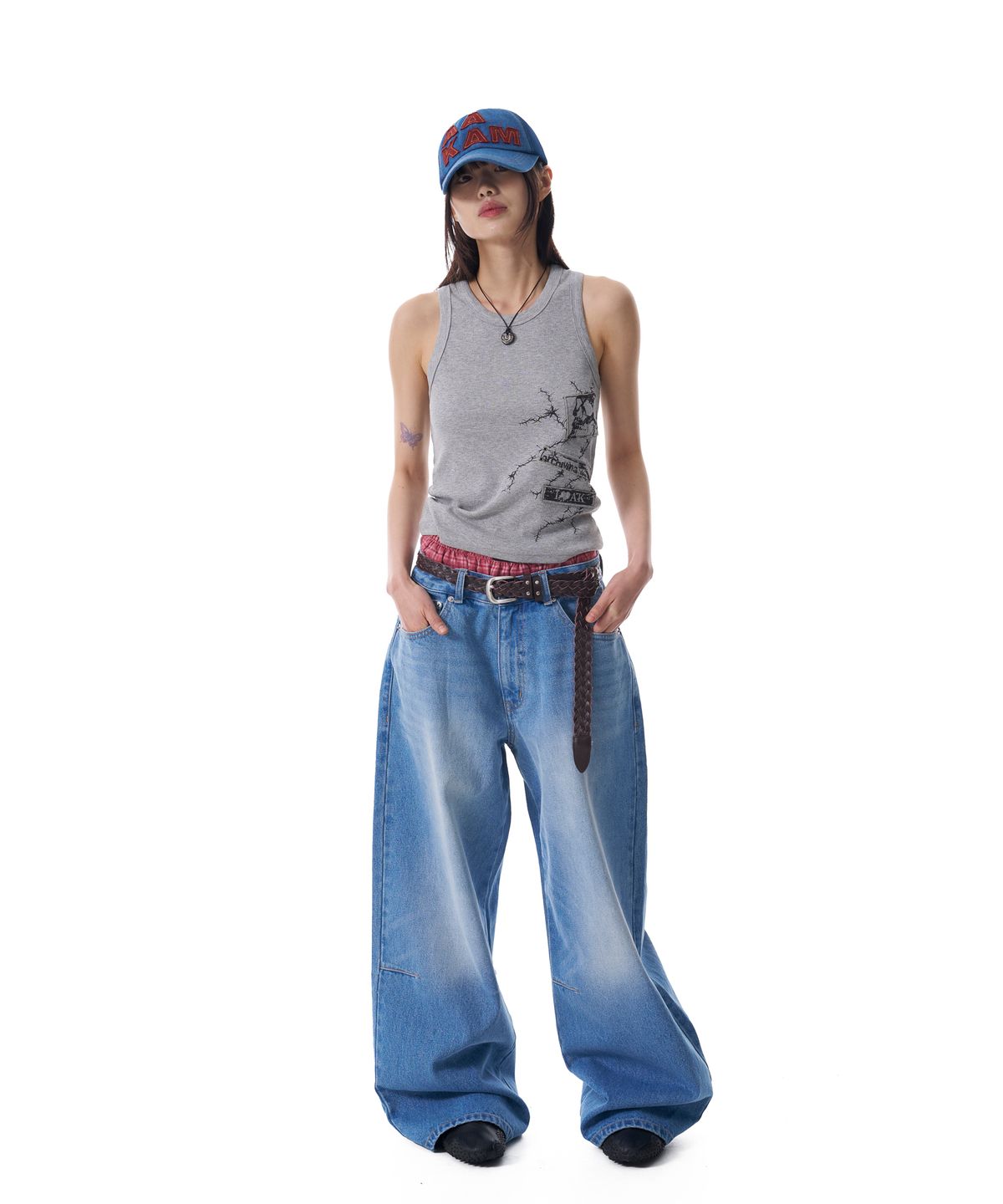 아캄(AAKAM) Thorn Patch Sleeveless (Gray)