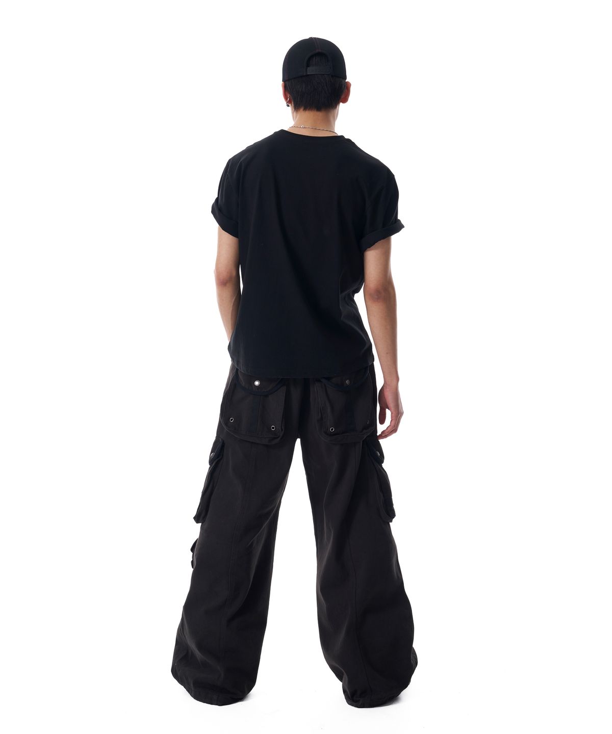 아캄(AAKAM) Painted 98 Half Top (Black)