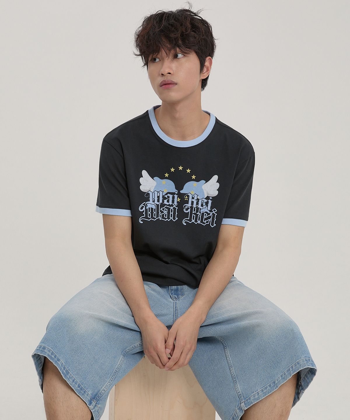 와이케이(WAIKEI) 엔젤 돌핀 반팔티셔츠 블랙