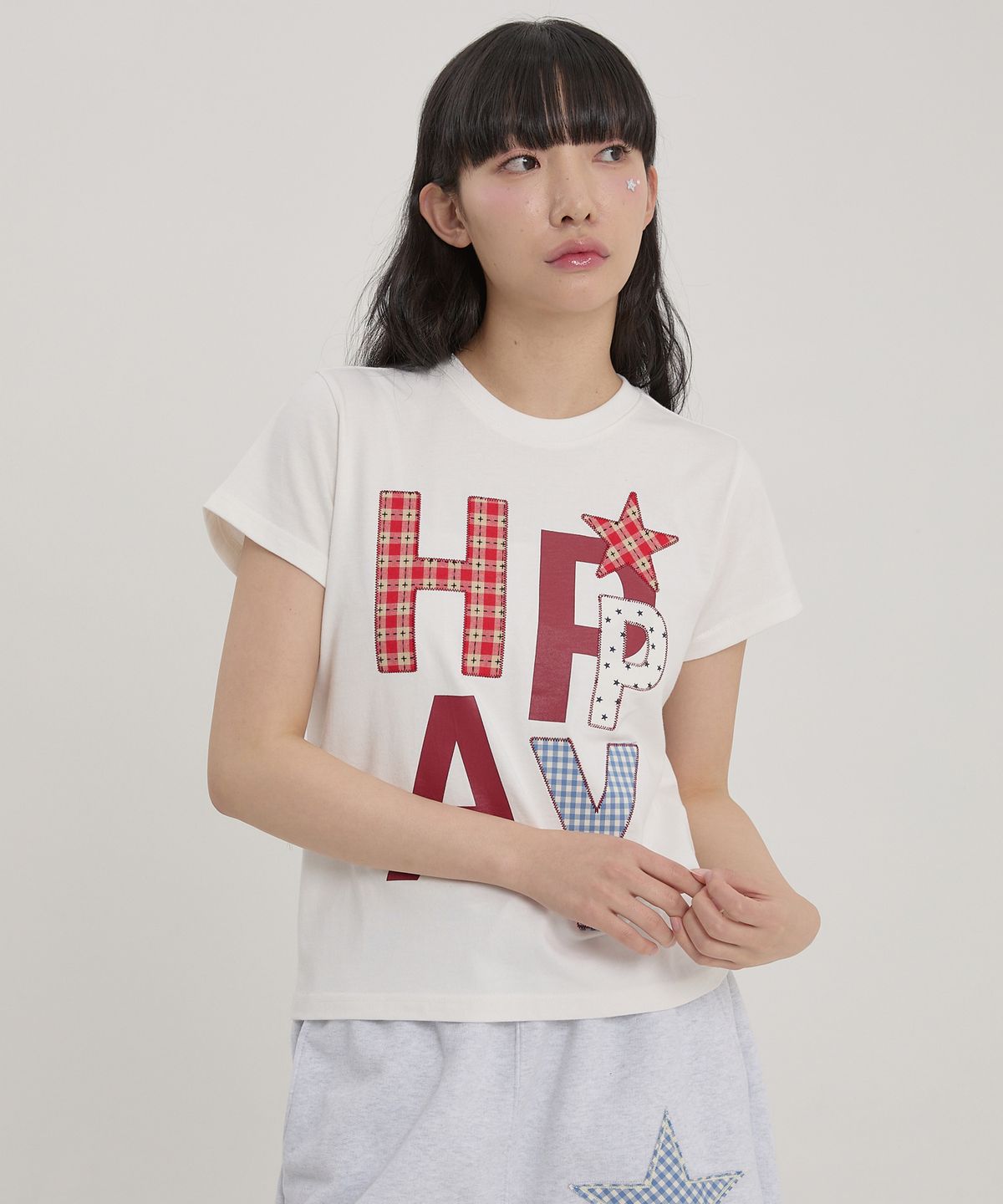 와이케이(WAIKEI) HAPPY 패치워크 반팔티셔츠 화이트