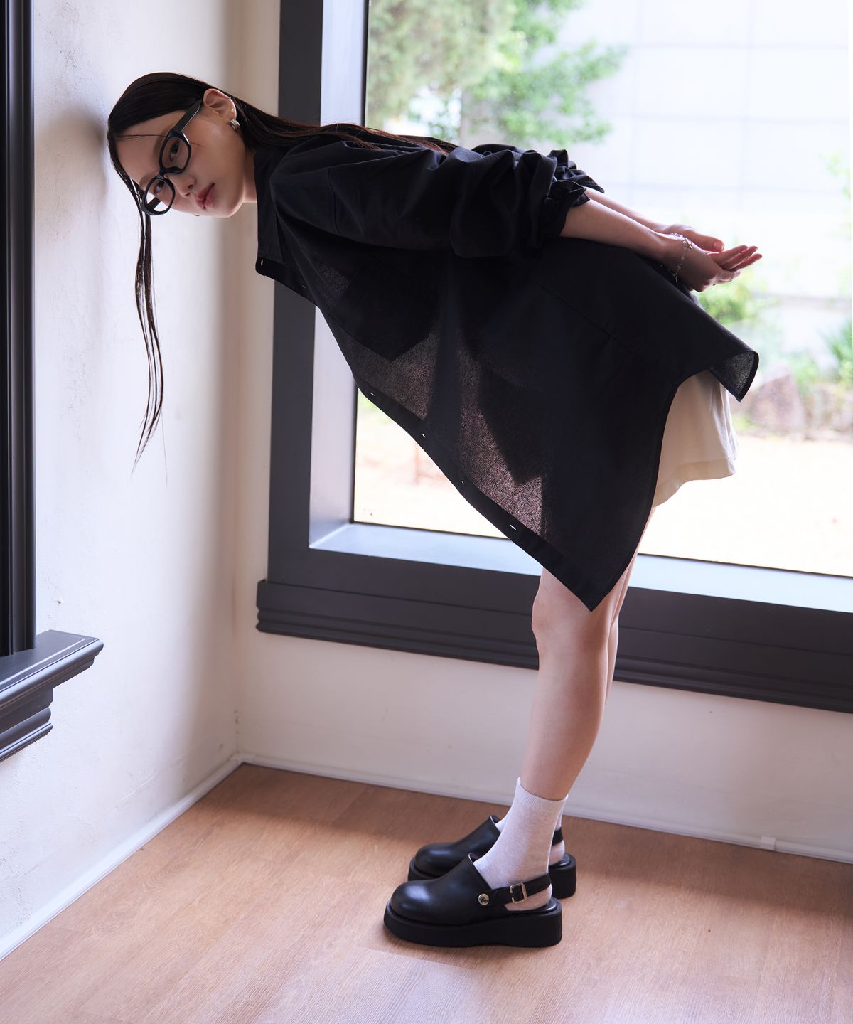 커스텀에이드 우먼(CUSTOMADE WOMAN) 4.5cm 라운드 플랫폼 스트랩 클로그 버니(CW0093BK)