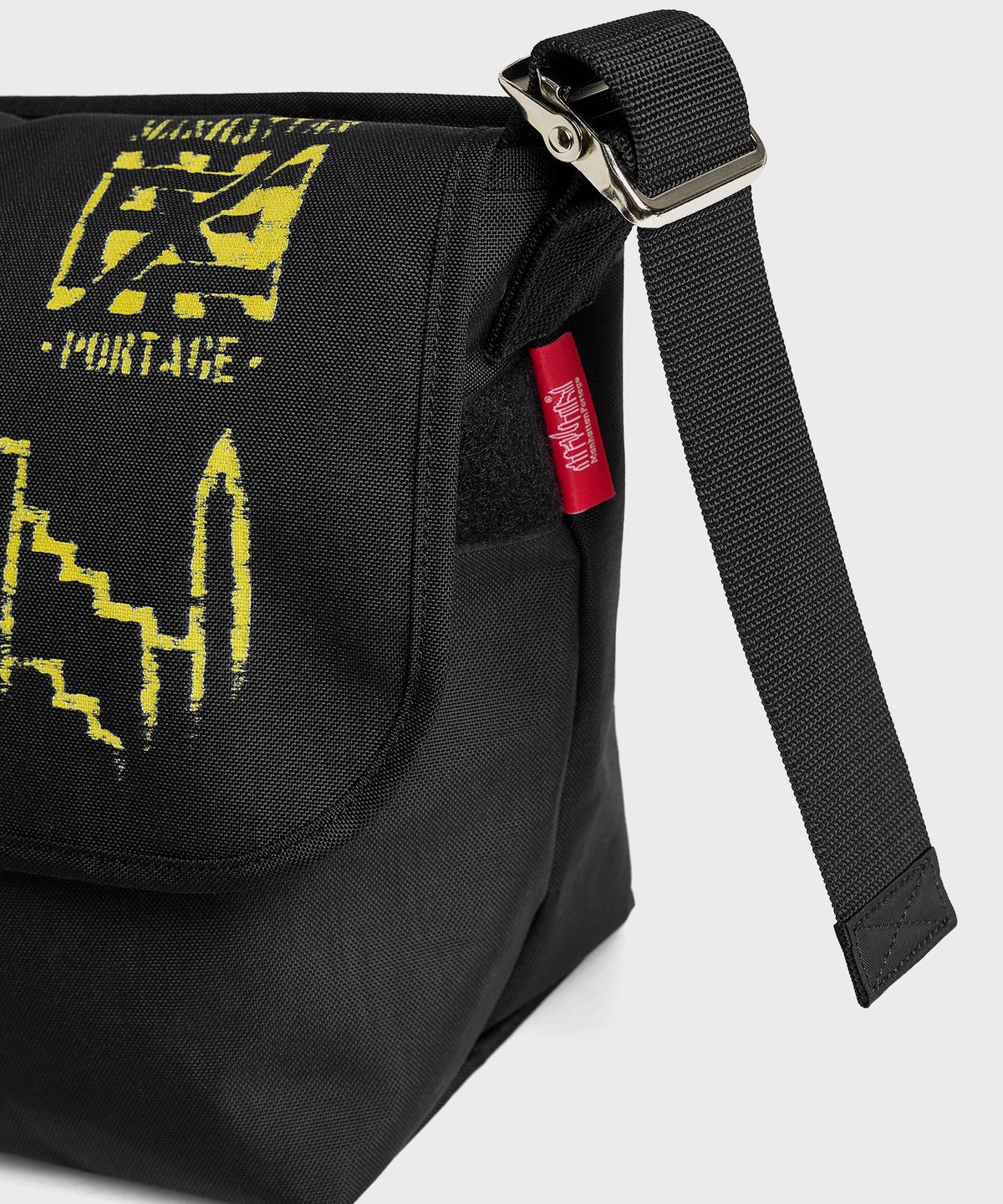 맨하탄 포티지(MANHATTAN PORTAGE) X DOEZNY 1607V 빈티지 메신저백 L BLACK