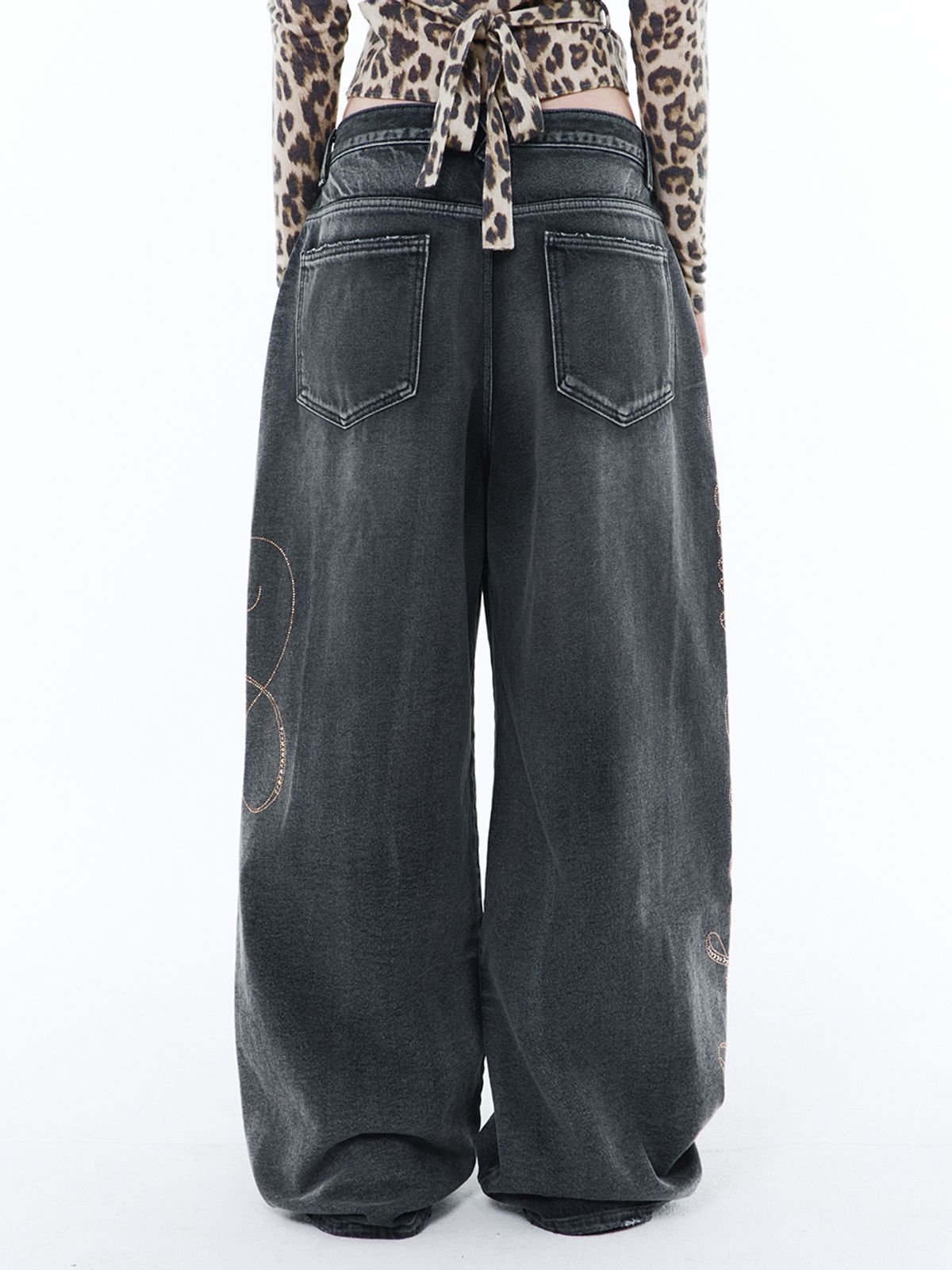 와이이이엘(YEEL) YEEL SIDE CUBIC DENIM PANTS GREY
