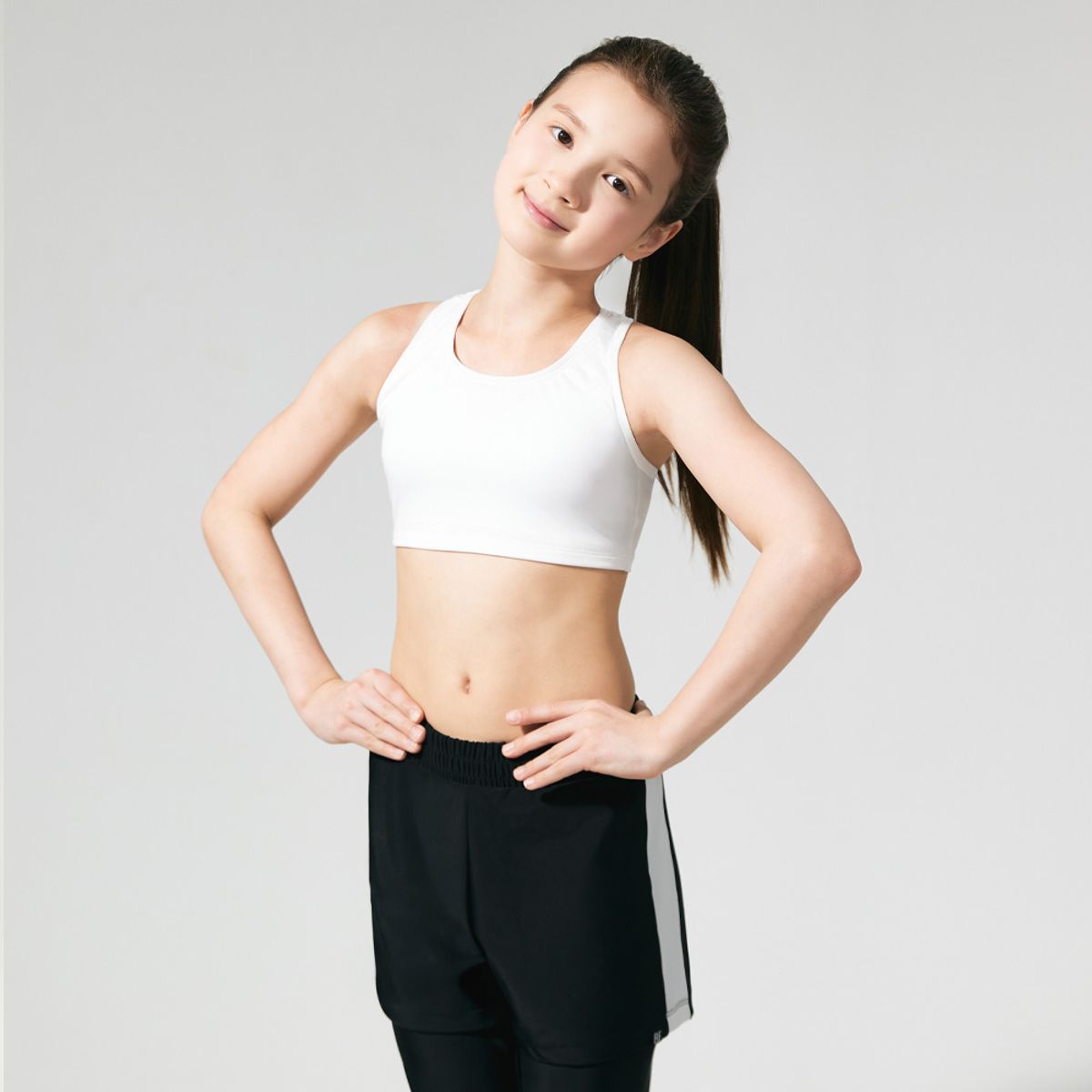 베이직엘르(BASIC ELLE) 여아동 화이트 래쉬가드 워터레깅스 비치반바지 세트 BEG-Y601H