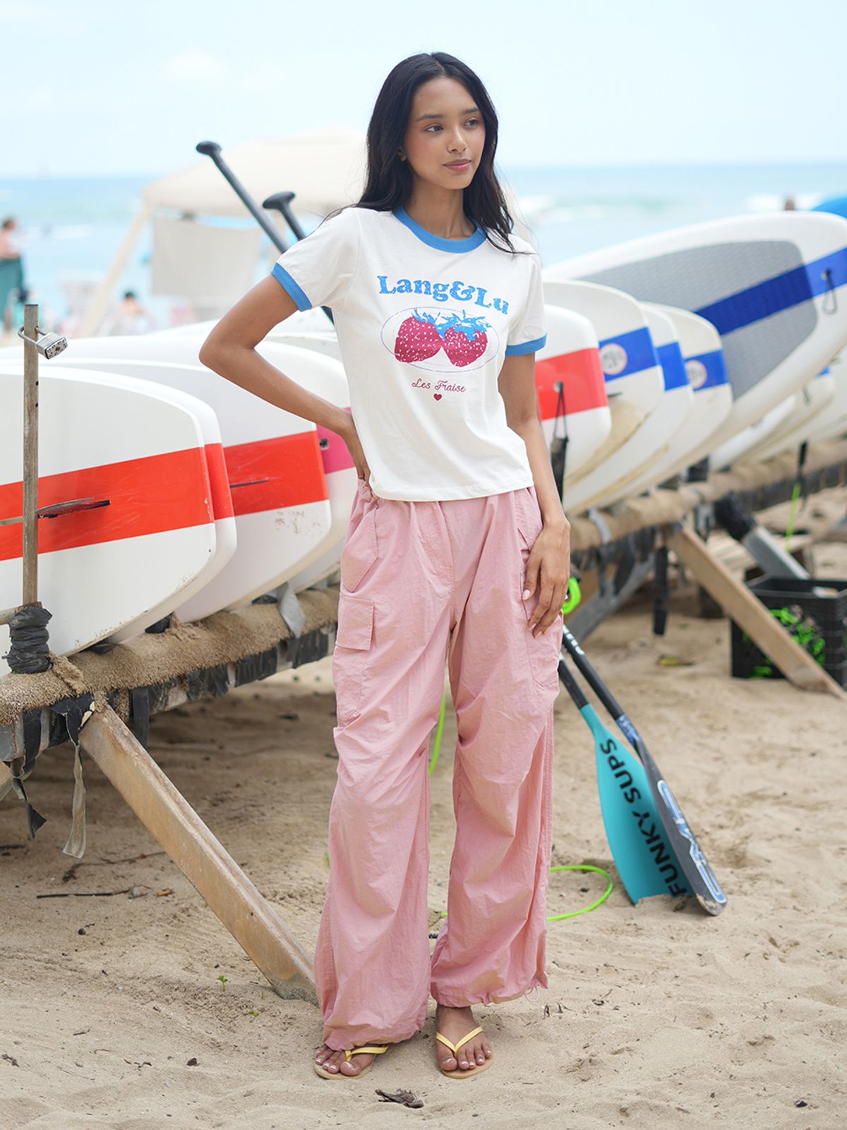 랭앤루(LANGNLU) STRAWBERRY T-Shirts(스트로베리)_WHITE