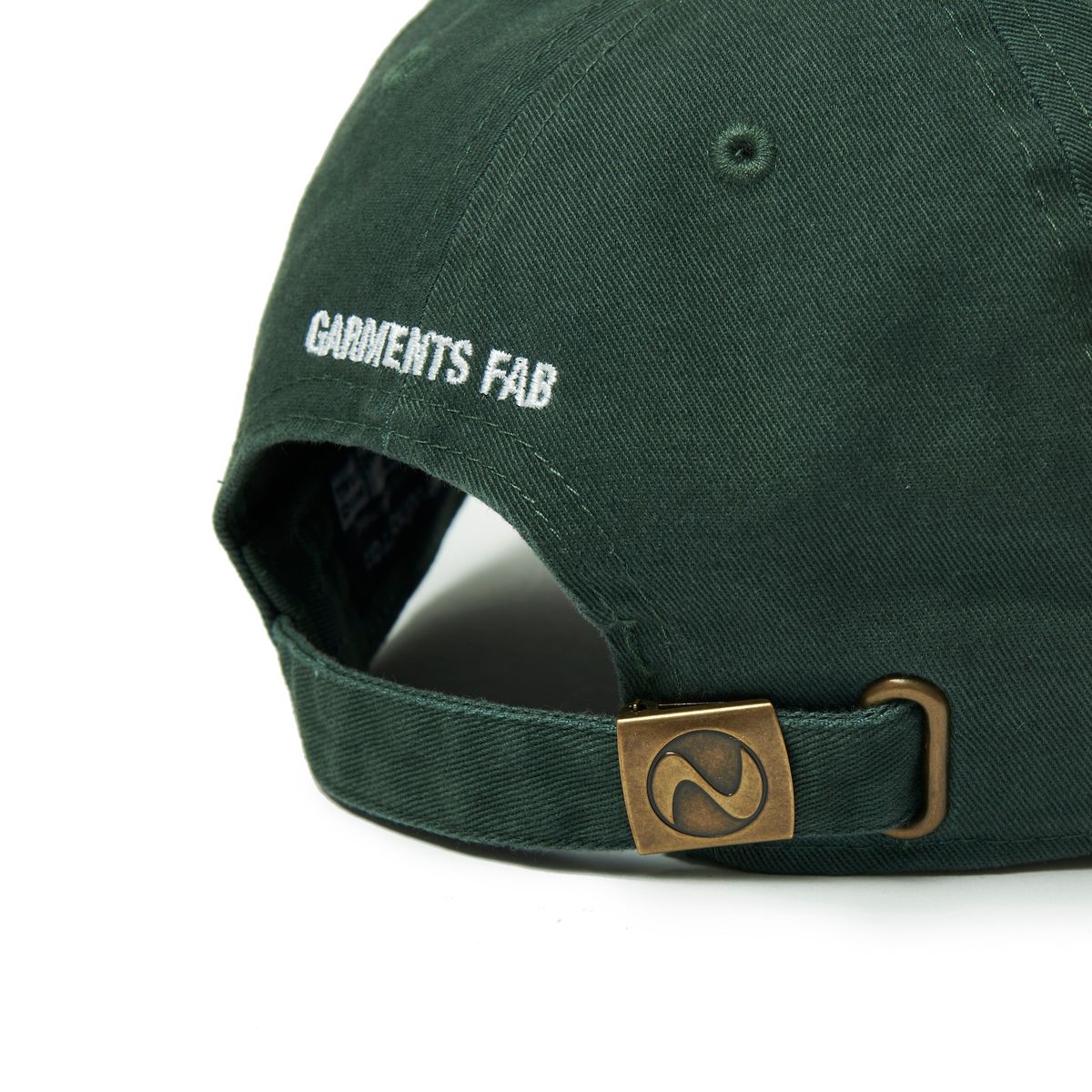 가먼츠팹(GARMENTS FAB) GMNT Poor Wappen Ballcap (GREEN)