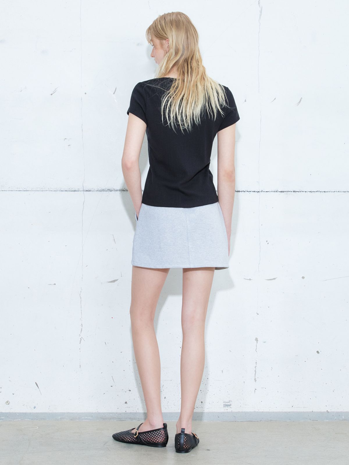 에트몽(ETMON) Eyelet Button Cardigan, Black
