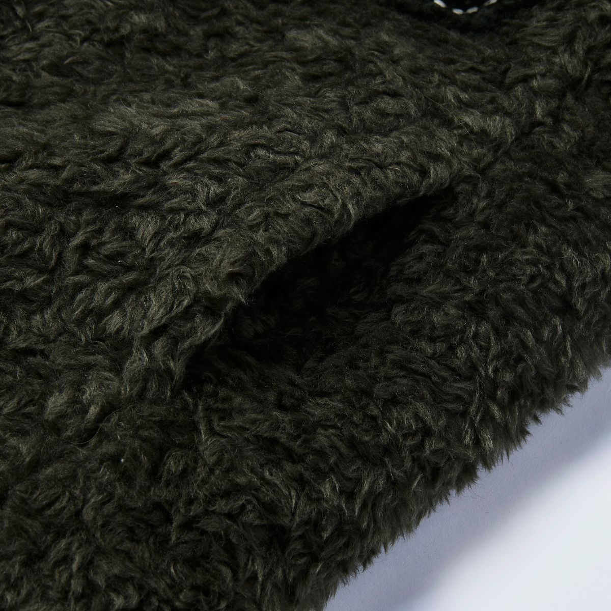 가먼츠팹(GARMENTS FAB) Heavy EMB Padded Fur Jacket (KHAKI)
