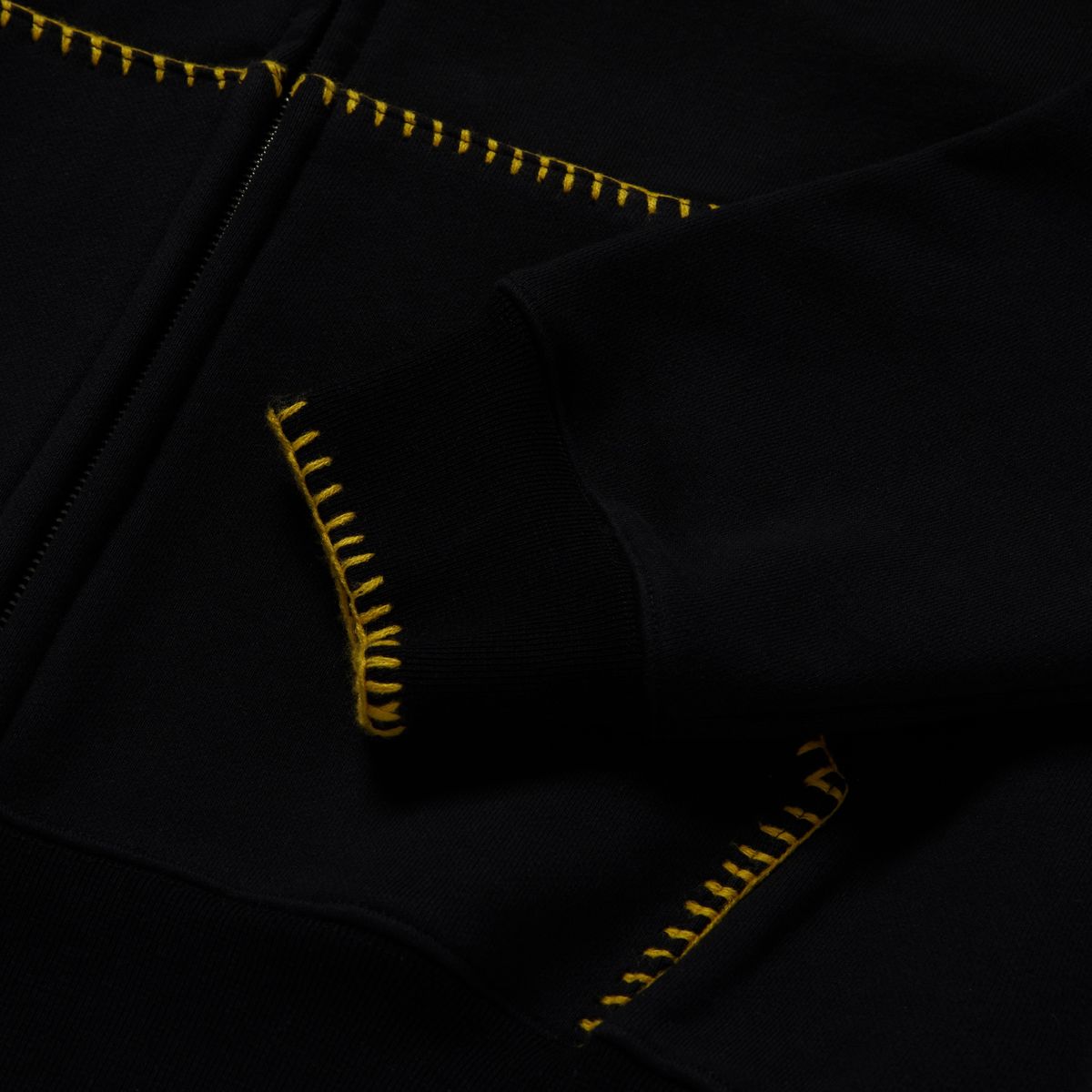 가먼츠팹(GARMENTS FAB) Blanket Stitch Check Hoodie Zip-Up (BLACK)