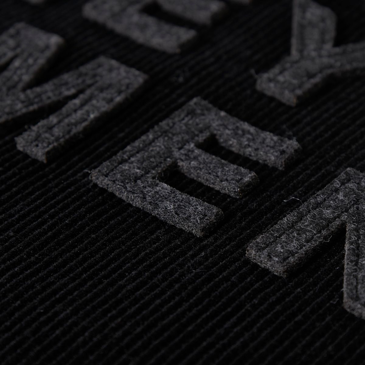 가먼츠팹(GARMENTS FAB) Need Money Quilted Work Jacket (BLACK)