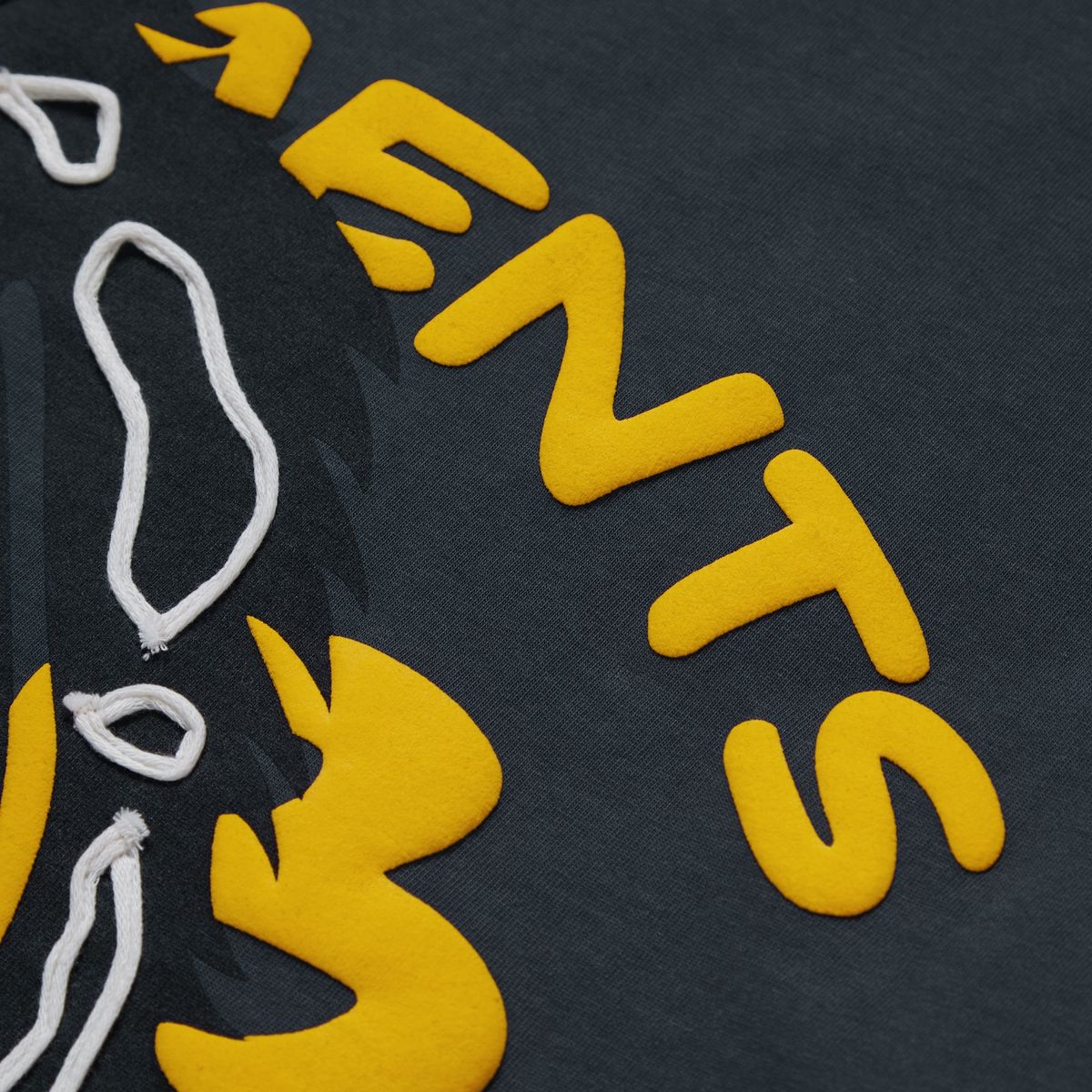 가먼츠팹(GARMENTS FAB) Hand EMB Skeleton Long sleeve (CHARCOAL)