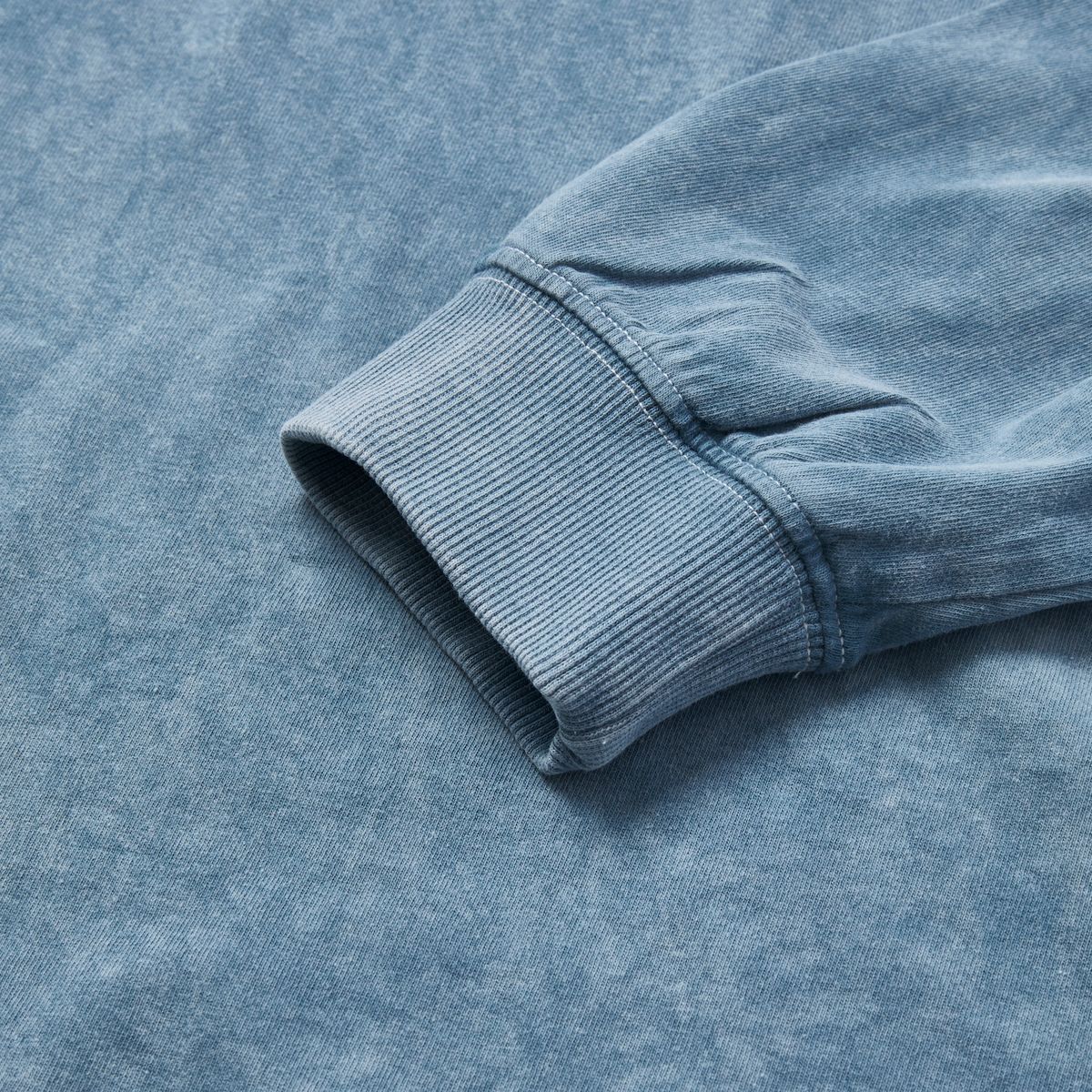 가먼츠팹(GARMENTS FAB) Washed Shine Oval Logo Tee (ASH BLUE)