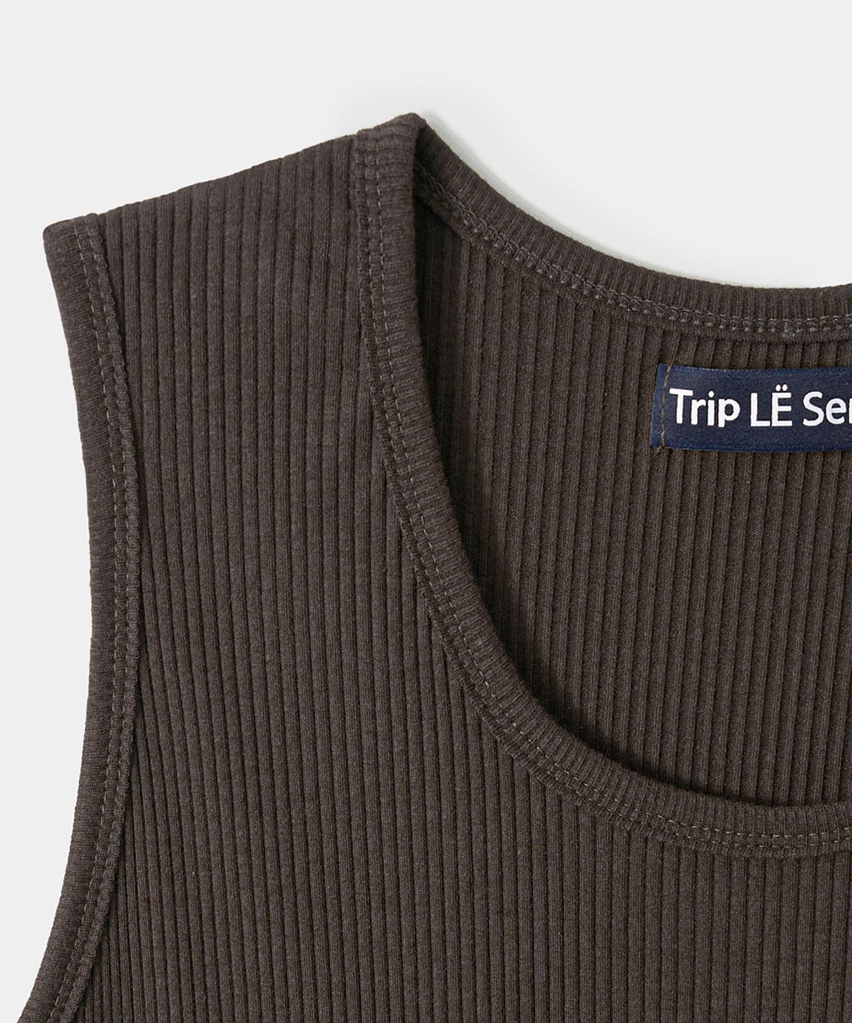 트립르센스(TRIP LE SENS) 로고 플레이트 모달코튼 슬리브리스_그레이