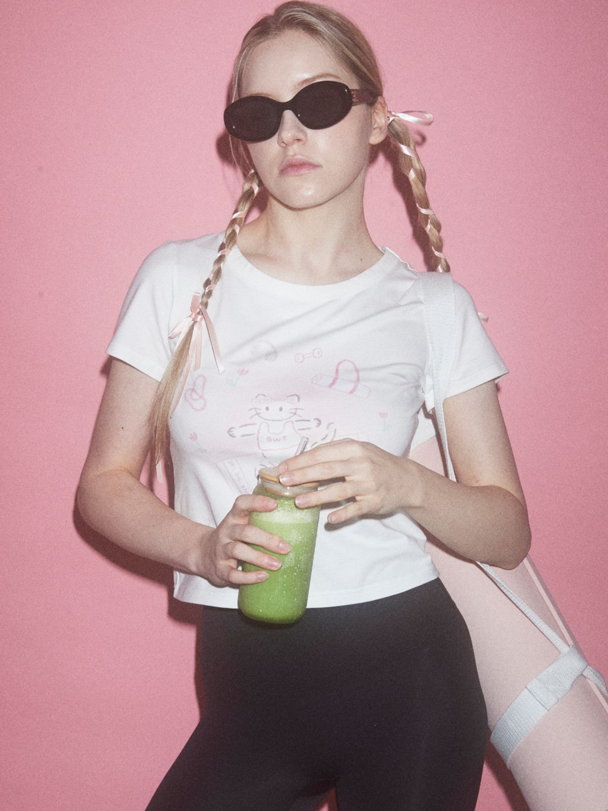 스웻스윗(SWEATSWEET) MEOW PILATES CLUB T-SHIRTS - WHITE