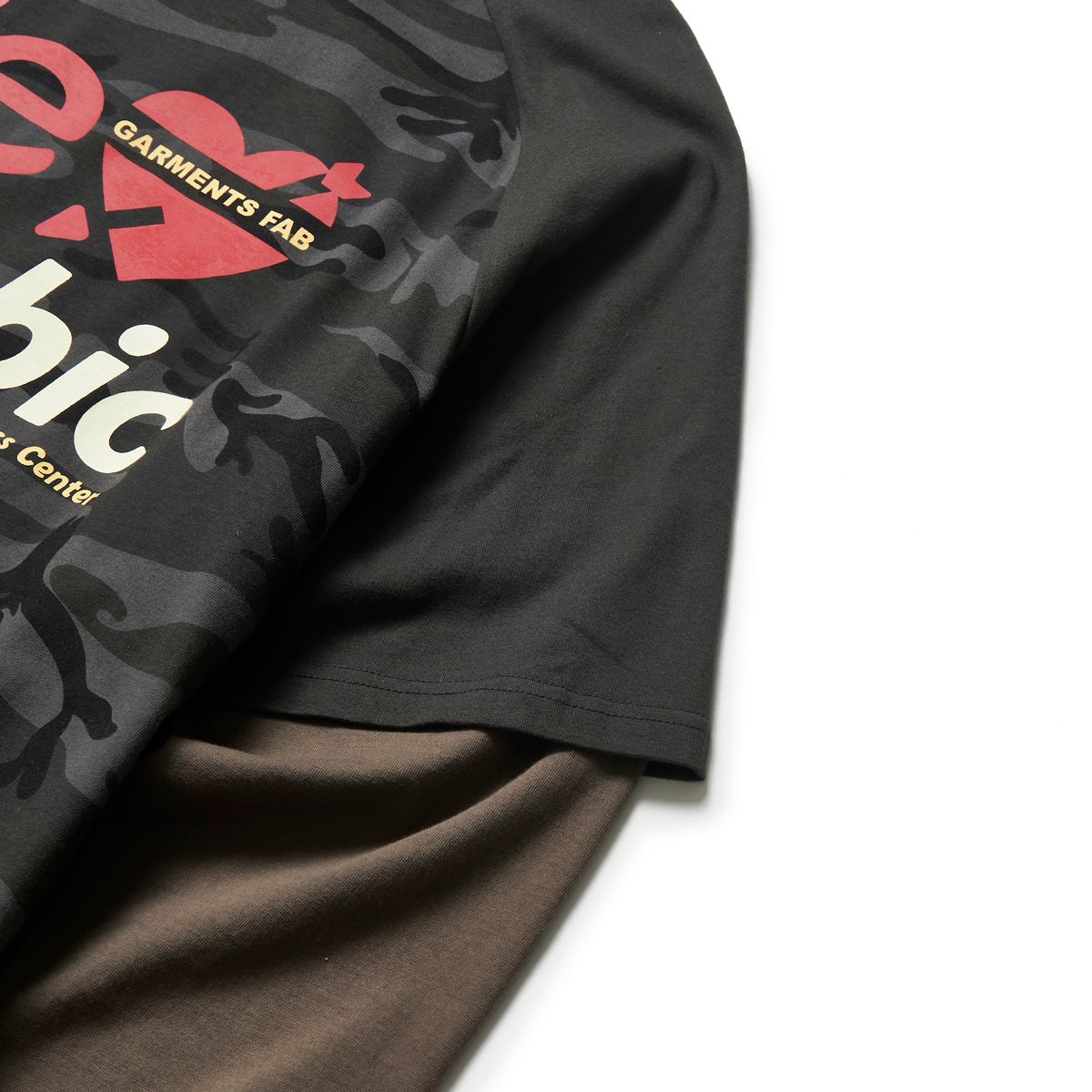 가먼츠팹(GARMENTS FAB) Camo Aerobic Layered Longsleeve (BLACK)