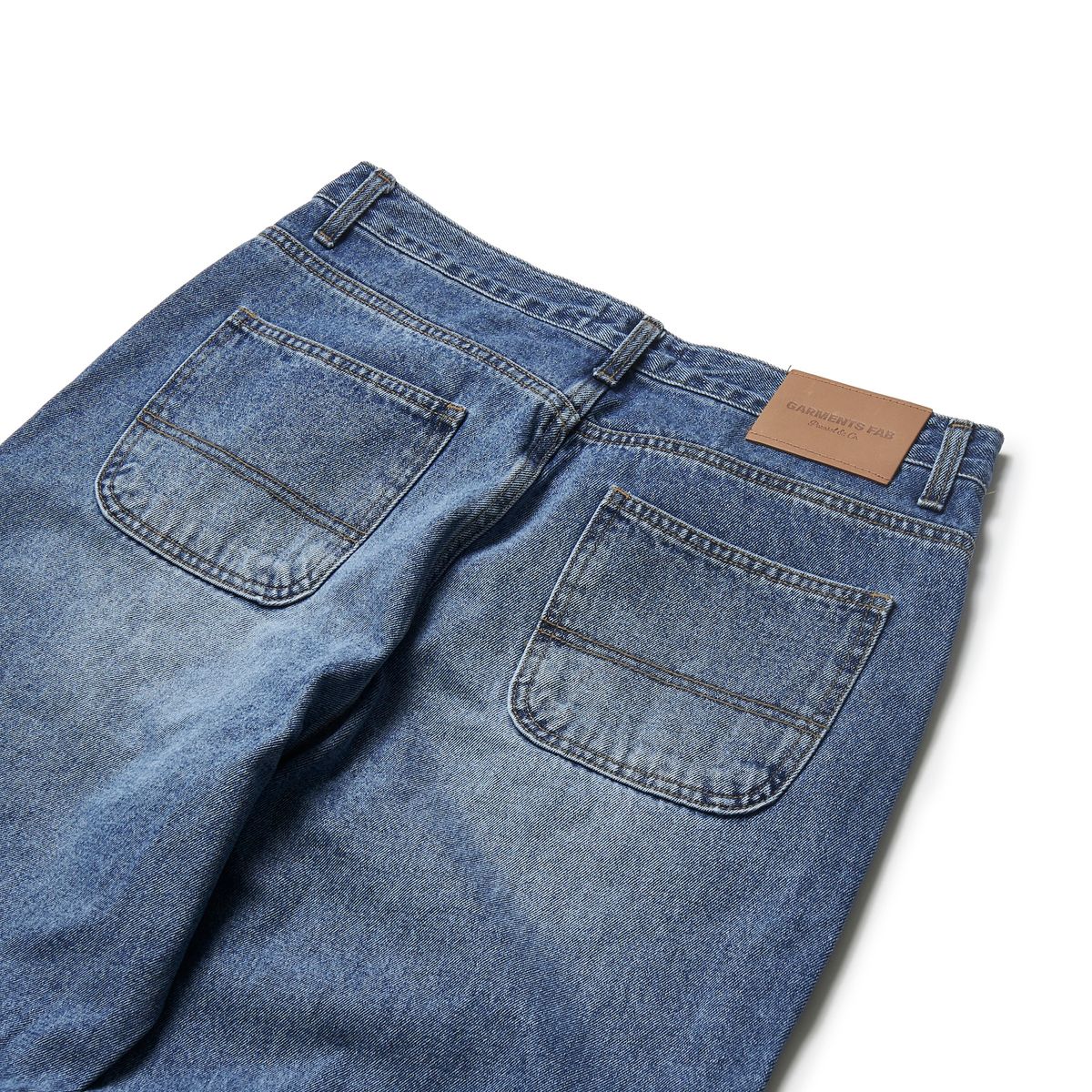 가먼츠팹(GARMENTS FAB) Cowboy EMB Denim Pants (BLUE)