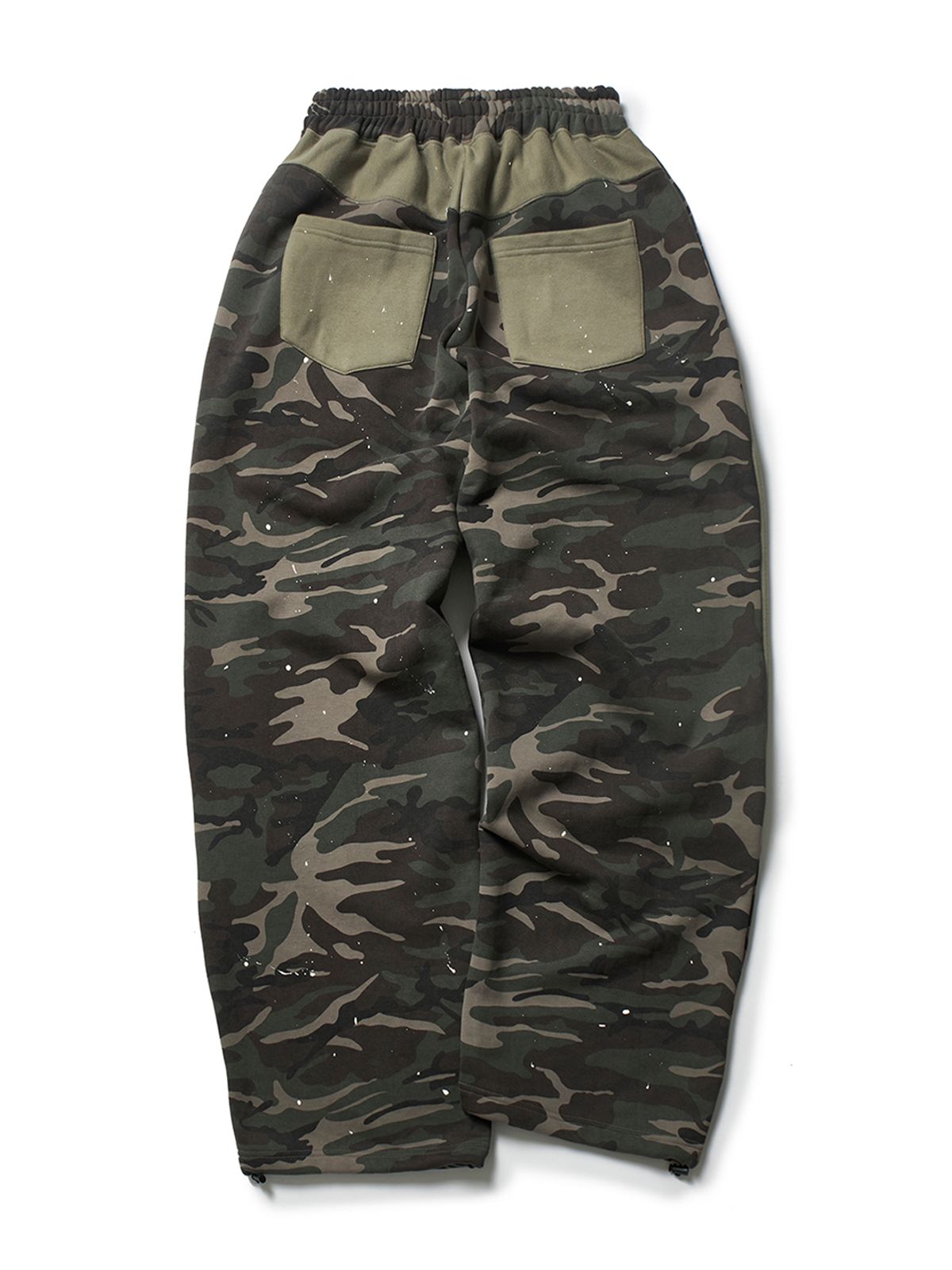 가먼츠팹(GARMENTS FAB) Camo Carpenter Painted Sweatpants (GREEN)