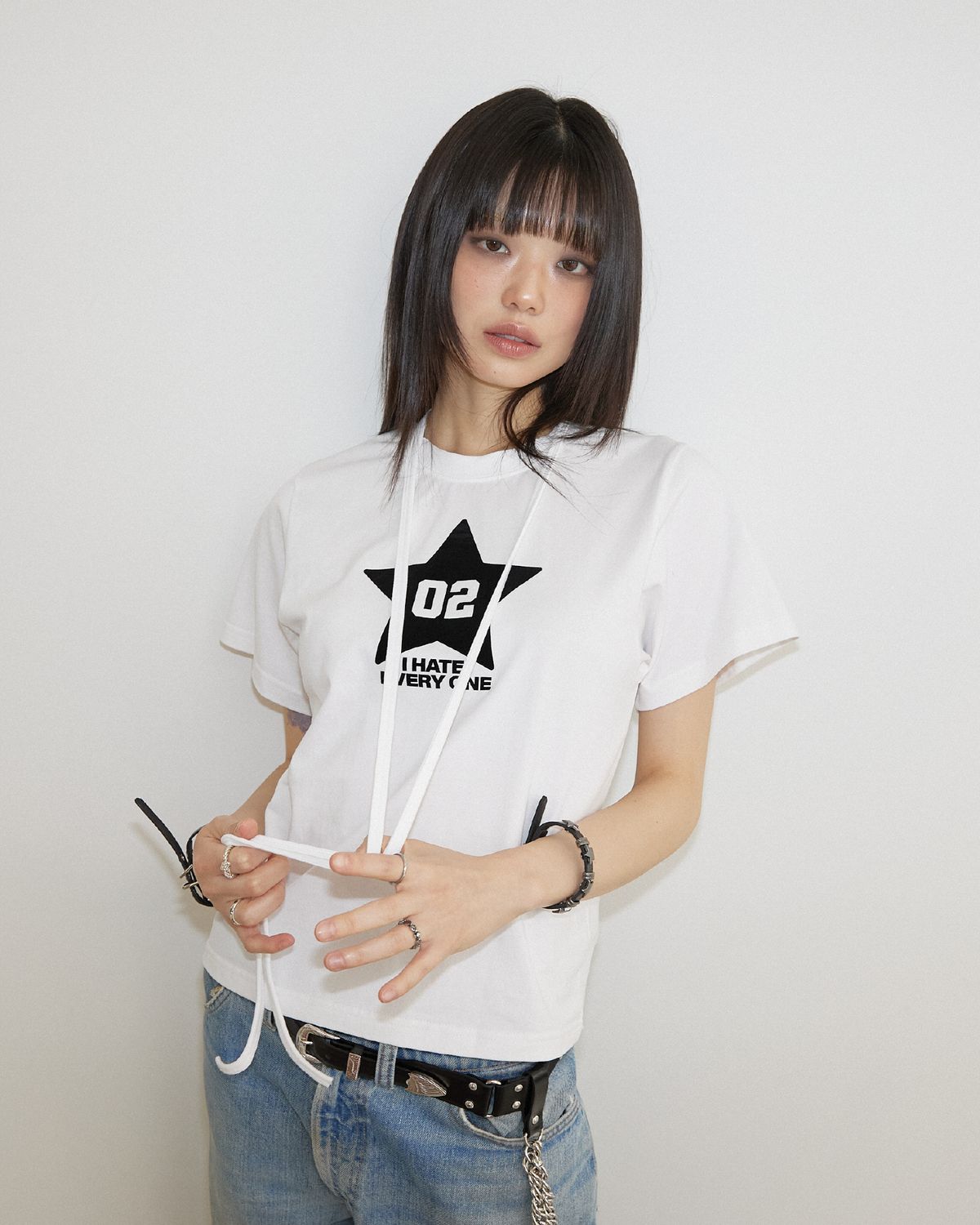 소이프 드링크(SOIF DRINK) 리본 락 티셔츠 화이트