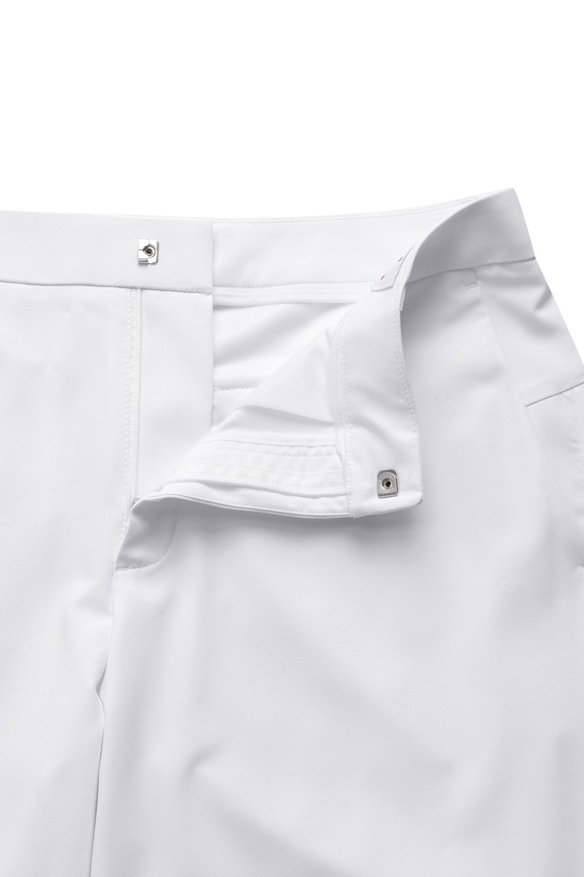 왁(WAAC) Men Color Tape Shorts_WMPNM25251WHX