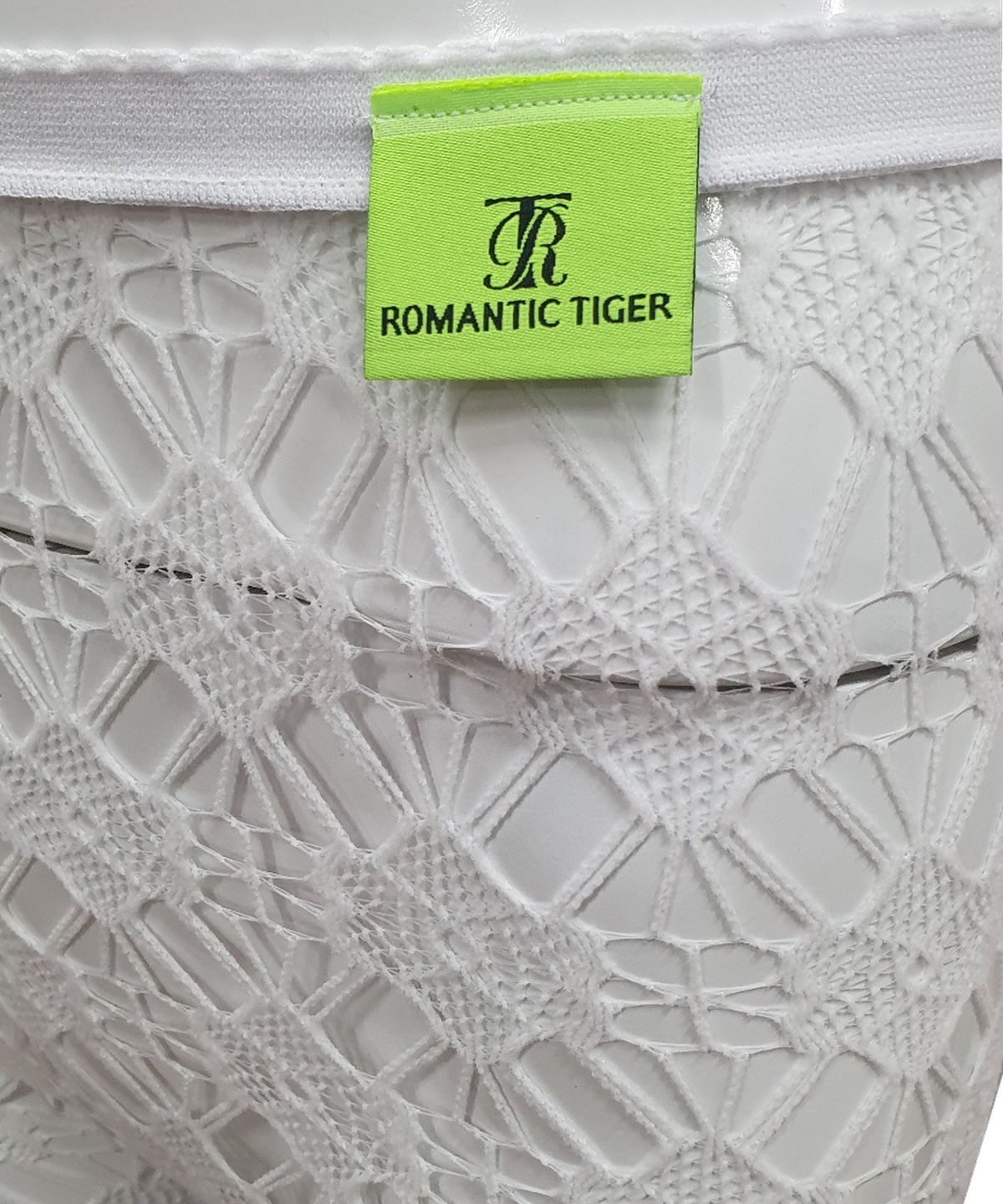 로맨틱타이거(ROMANTIC TIGER) White Whisper 망사