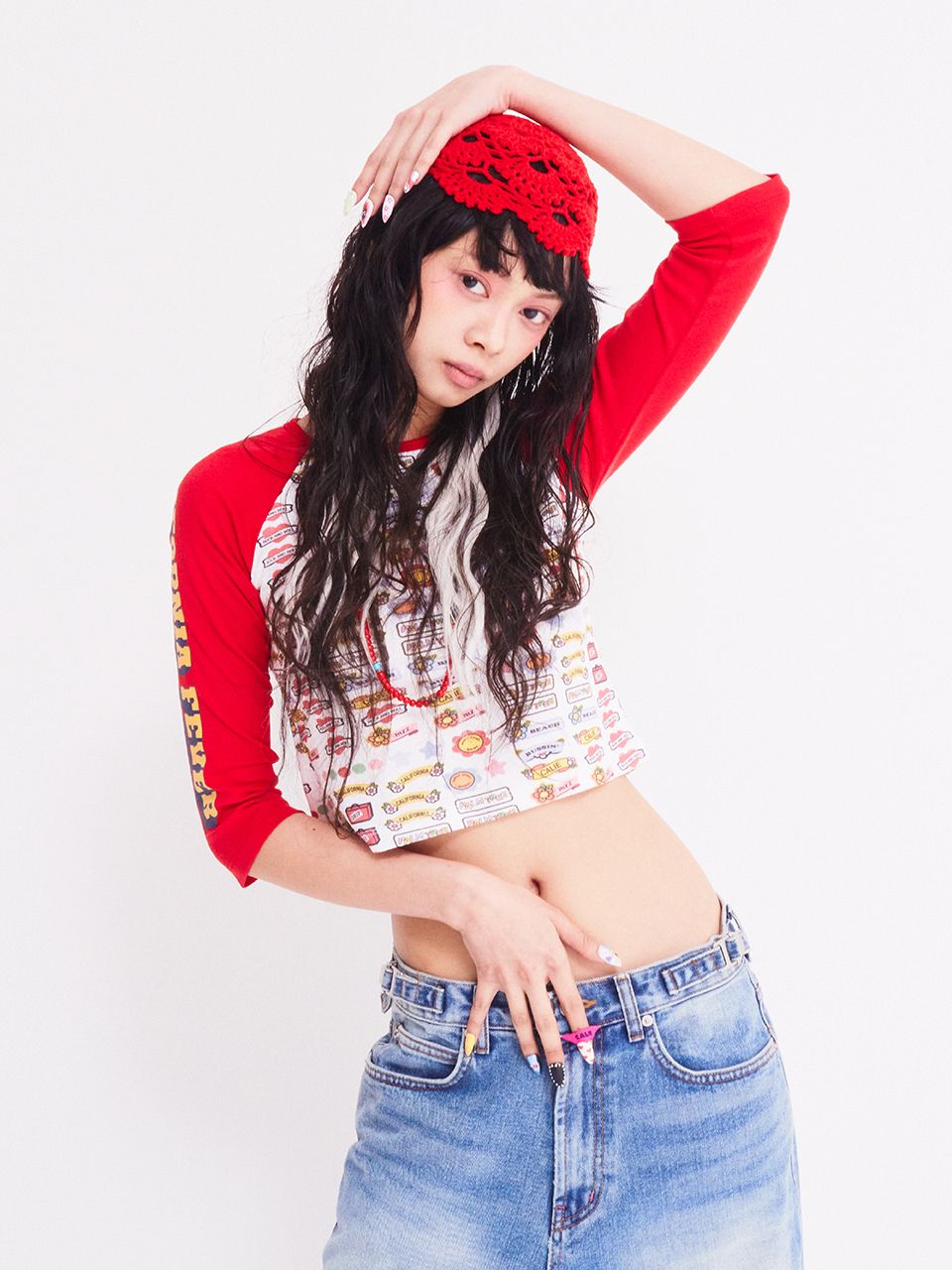 Tシャツ・カットソー asif CALIE PRINTED RAGLAN CROP T-SHIRT RM5B0161 에즈이프 캘리(ASIF CALIE) PRINTED RAGLAN CROP T-SHIRT RED