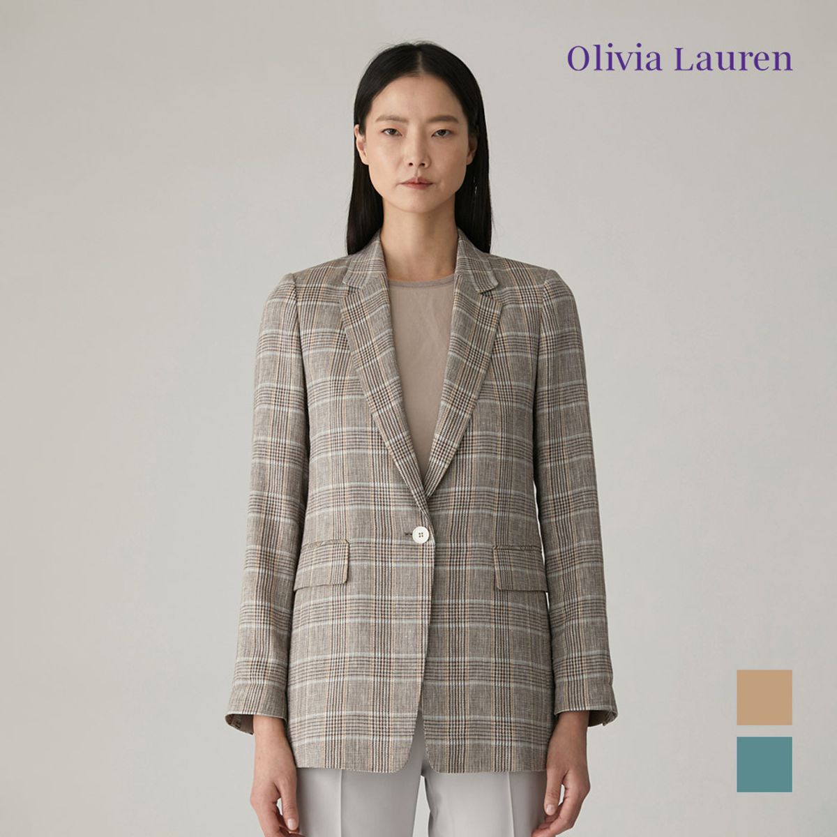 올리비아로렌(OLIVIALAUREN) 세미박시 체크 자켓_VOCFUXM3251