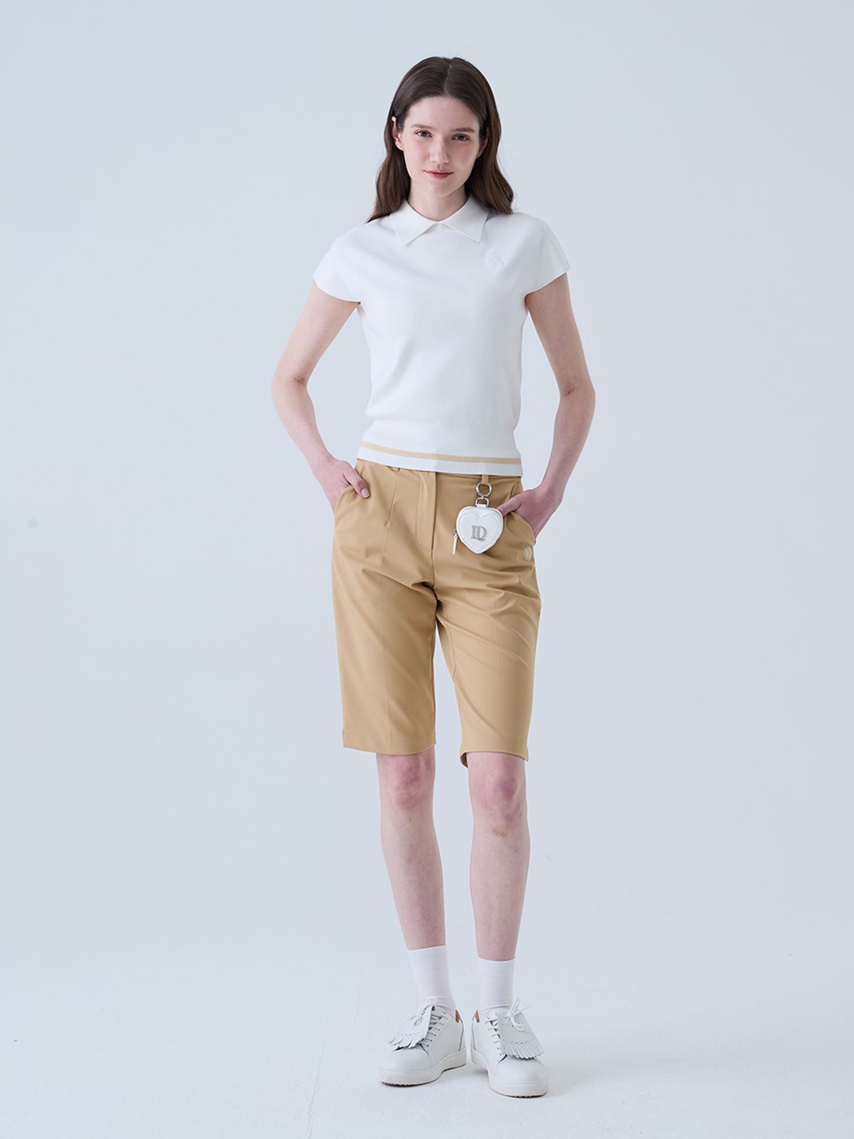 로드로아르(LORDLOAR) 라운드 넥 카라 나시 니트 WHITE