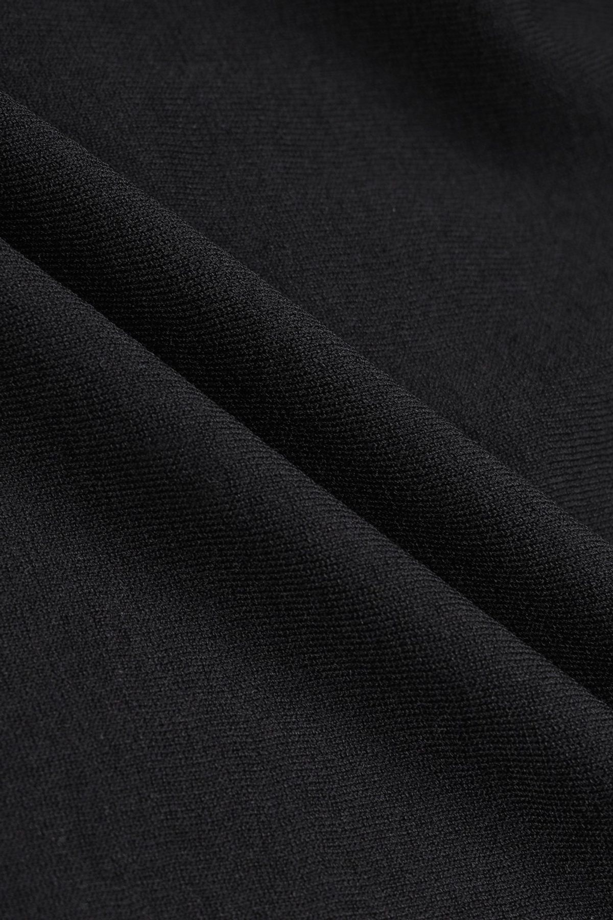 왁(WAAC) Men Semi Loose Knit Polo_WMWAM25203BKX