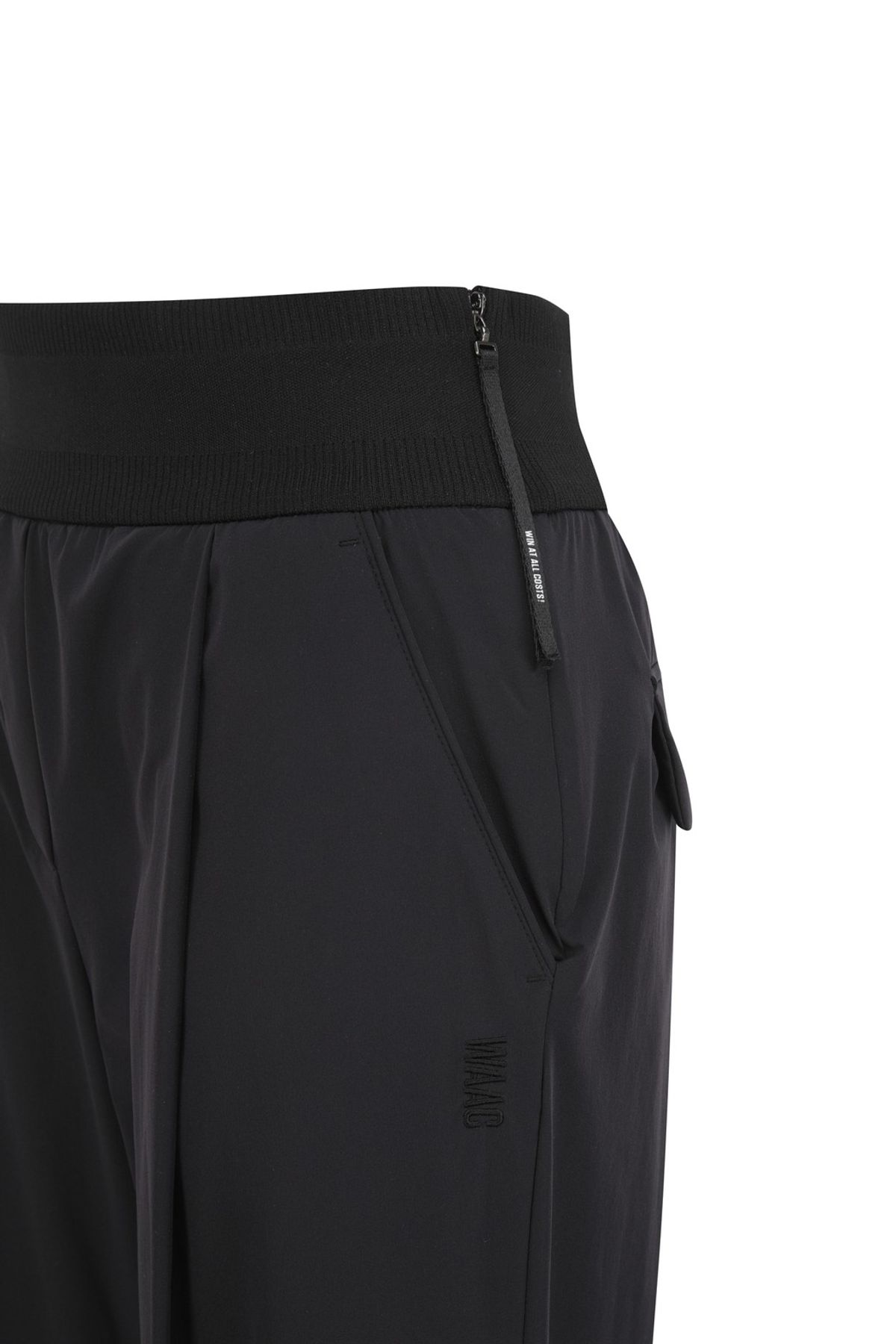 왁(WAAC) Women Easy Tapered pants_WWPNM25221BKX