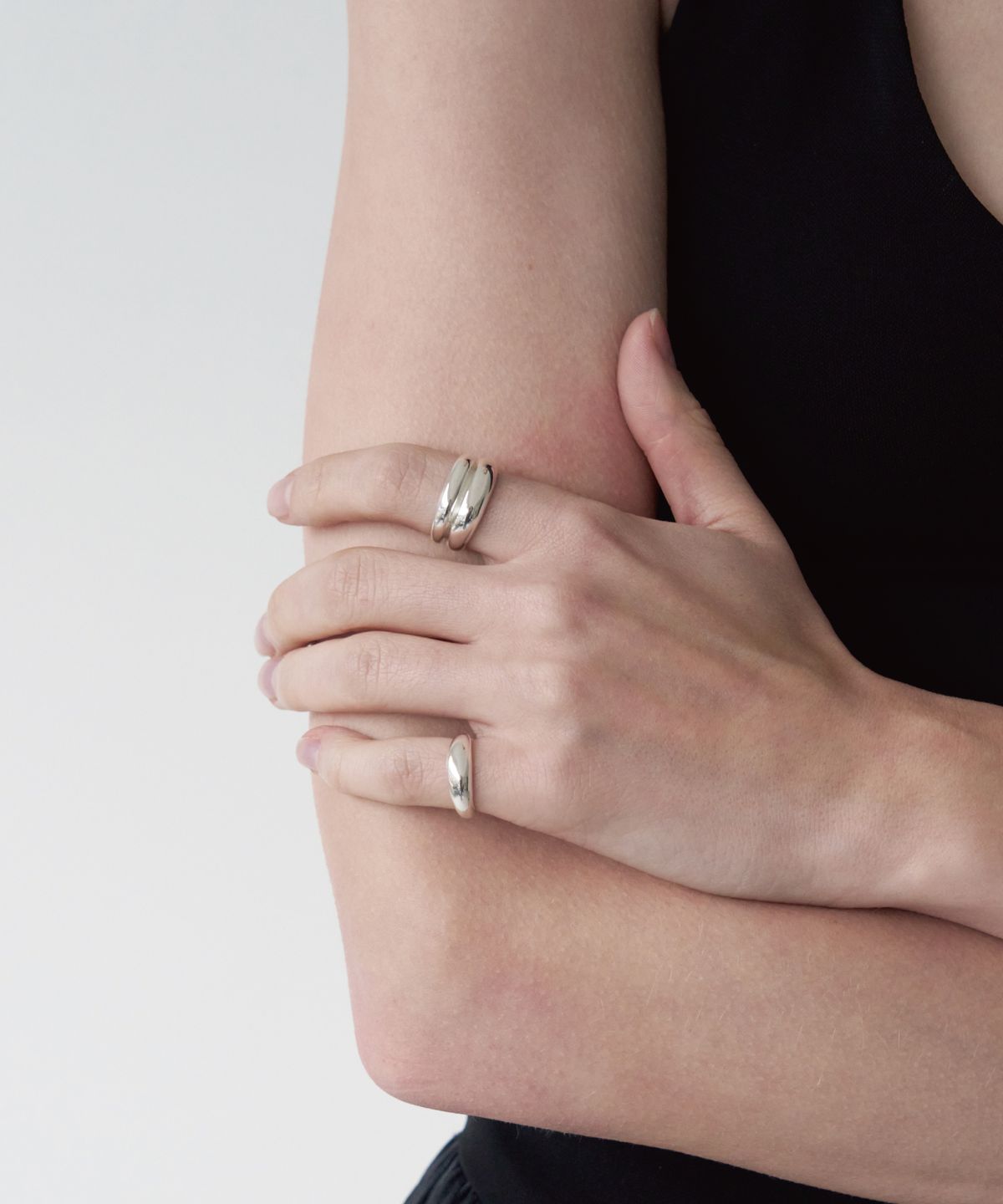 투쉐이드(TOUCHÉD) PEBBLE RING 04