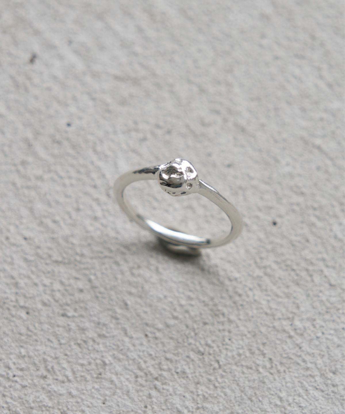 투쉐이드(TOUCHÉD) PEBBLE RING 08