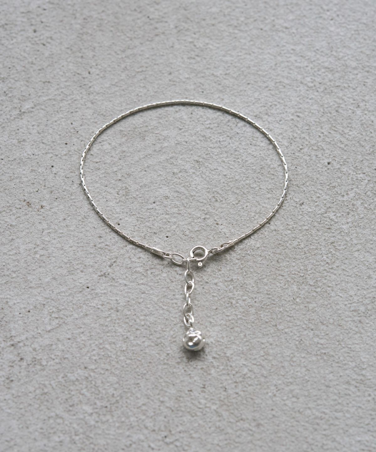 투쉐이드(TOUCHÉD) PEBBLE BRACELET 01