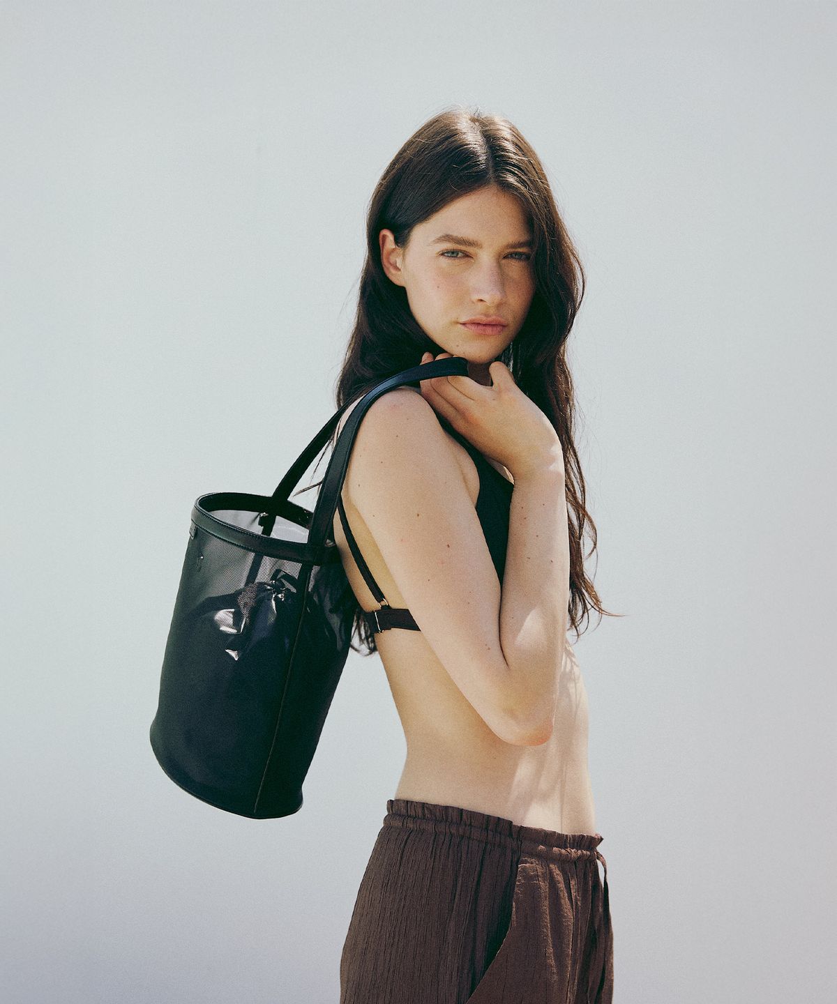 모어모르(MOREMORR) ONDE BAG 메쉬백 black