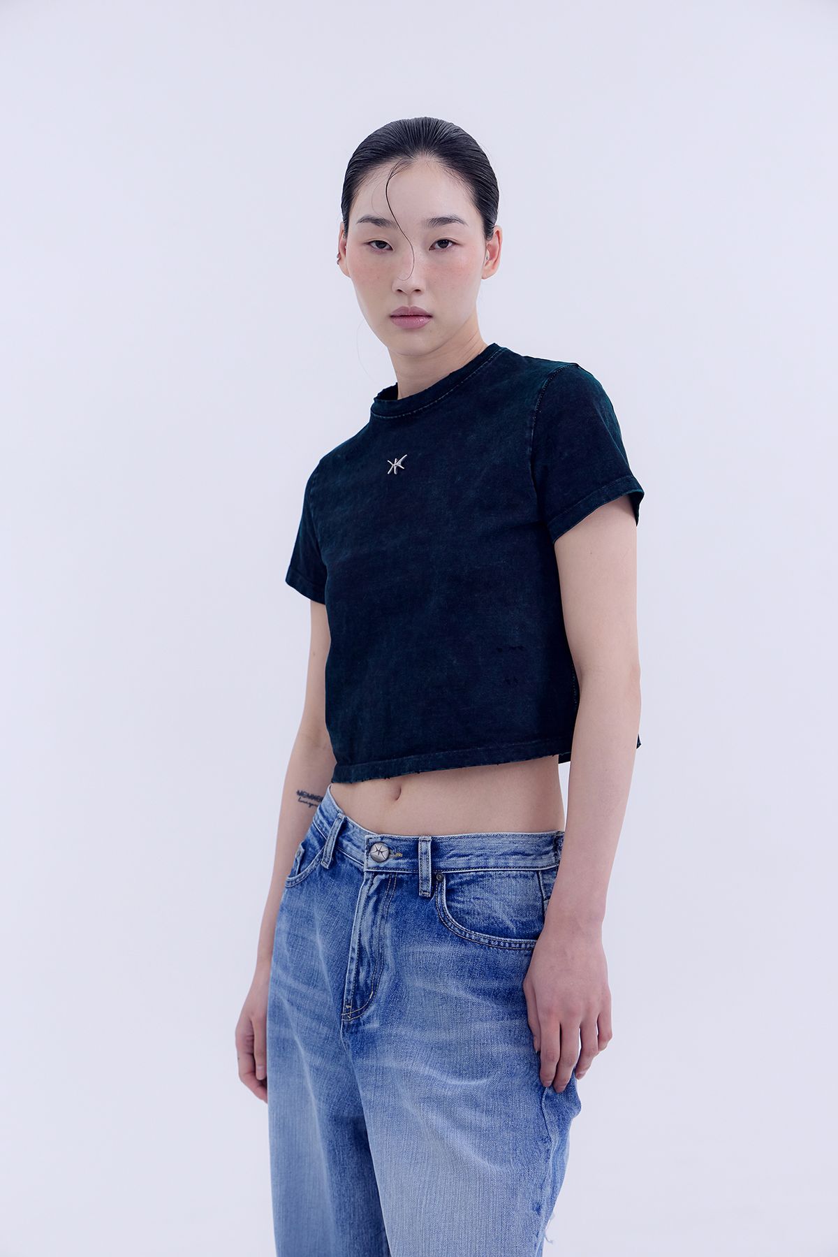 노 엑스트라 터치(NO EXTRA TOUCH) Vintage Dying Detail T-shirts (dark green) / 25SPTS001DG