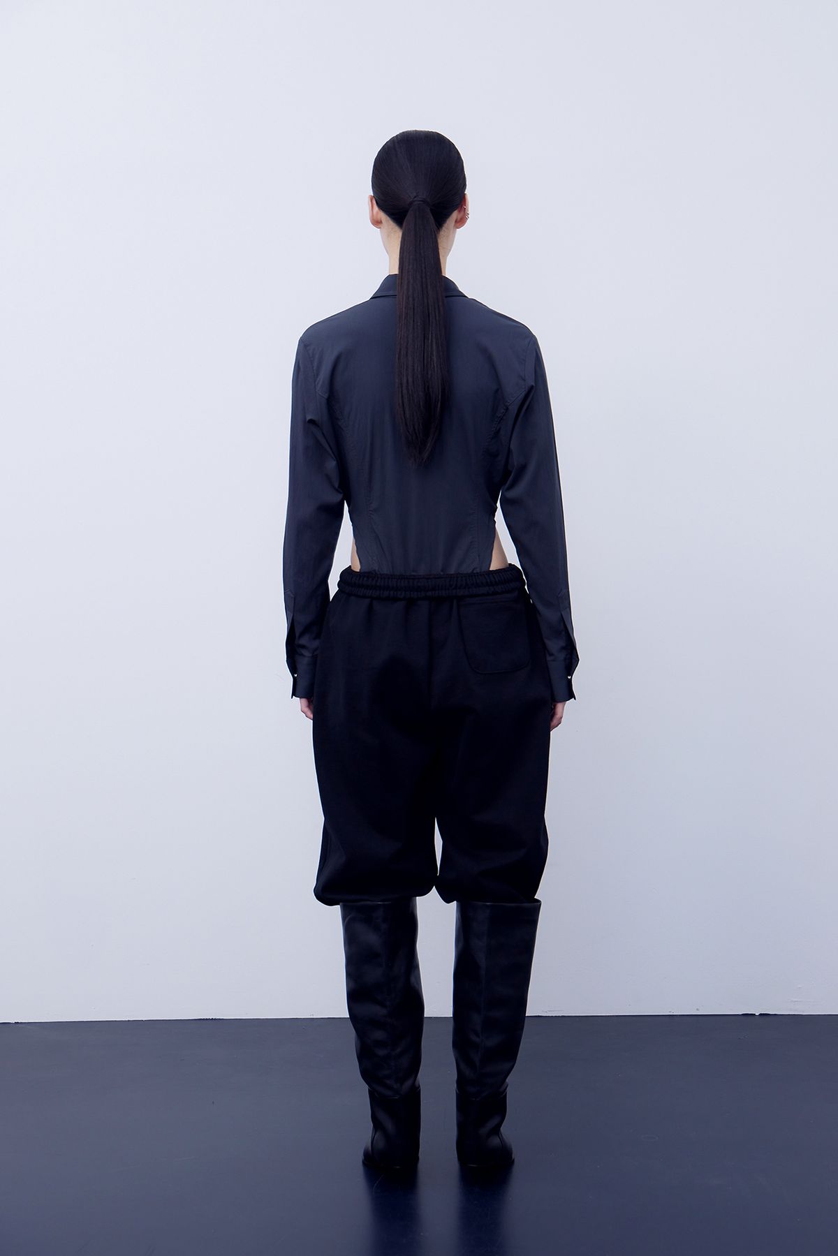 노 엑스트라 터치(NO EXTRA TOUCH) Easy Sweat Pants (black) / 25SPPT007BK