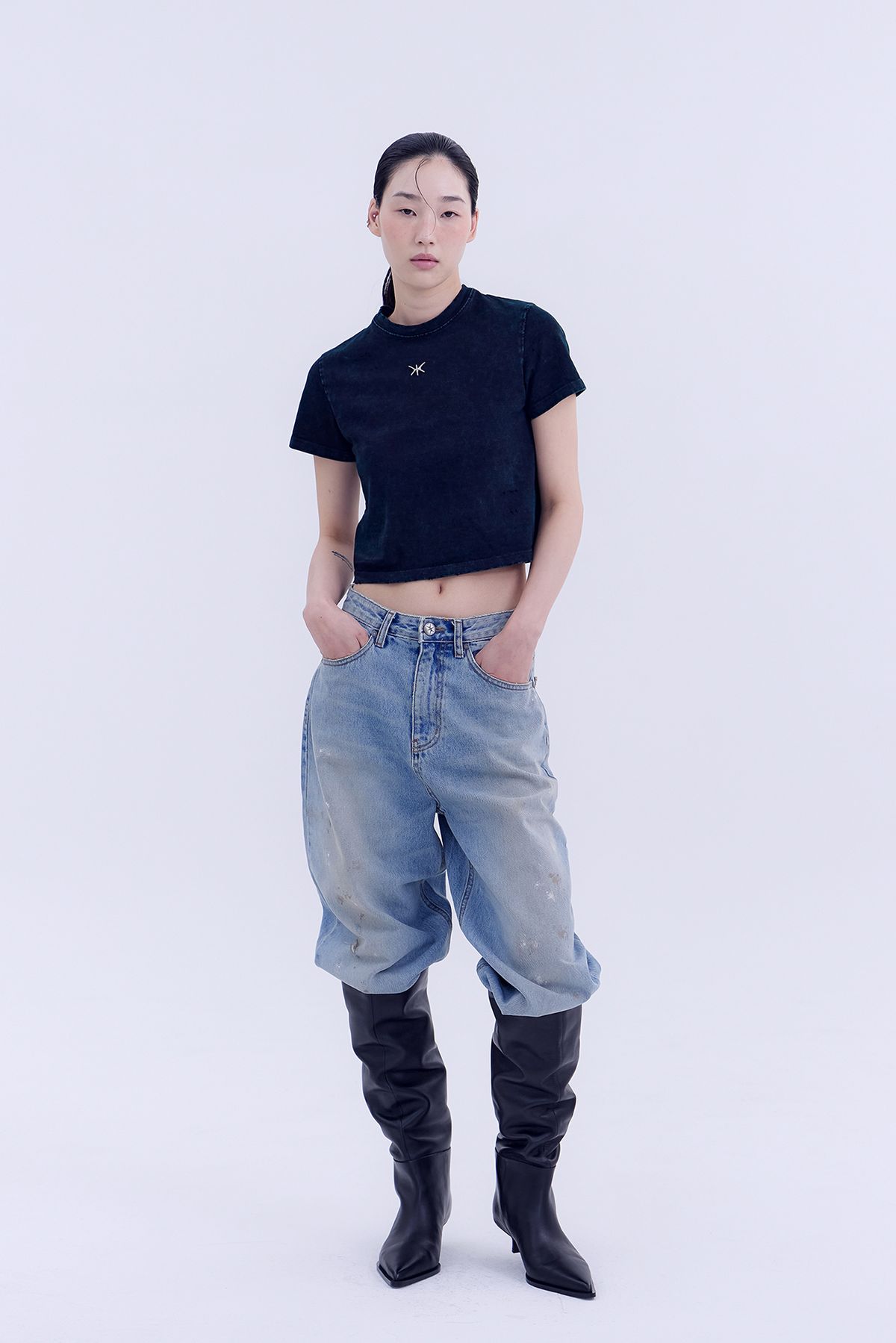 노 엑스트라 터치(NO EXTRA TOUCH) Painted Detail Denim / 25SPPT004BL