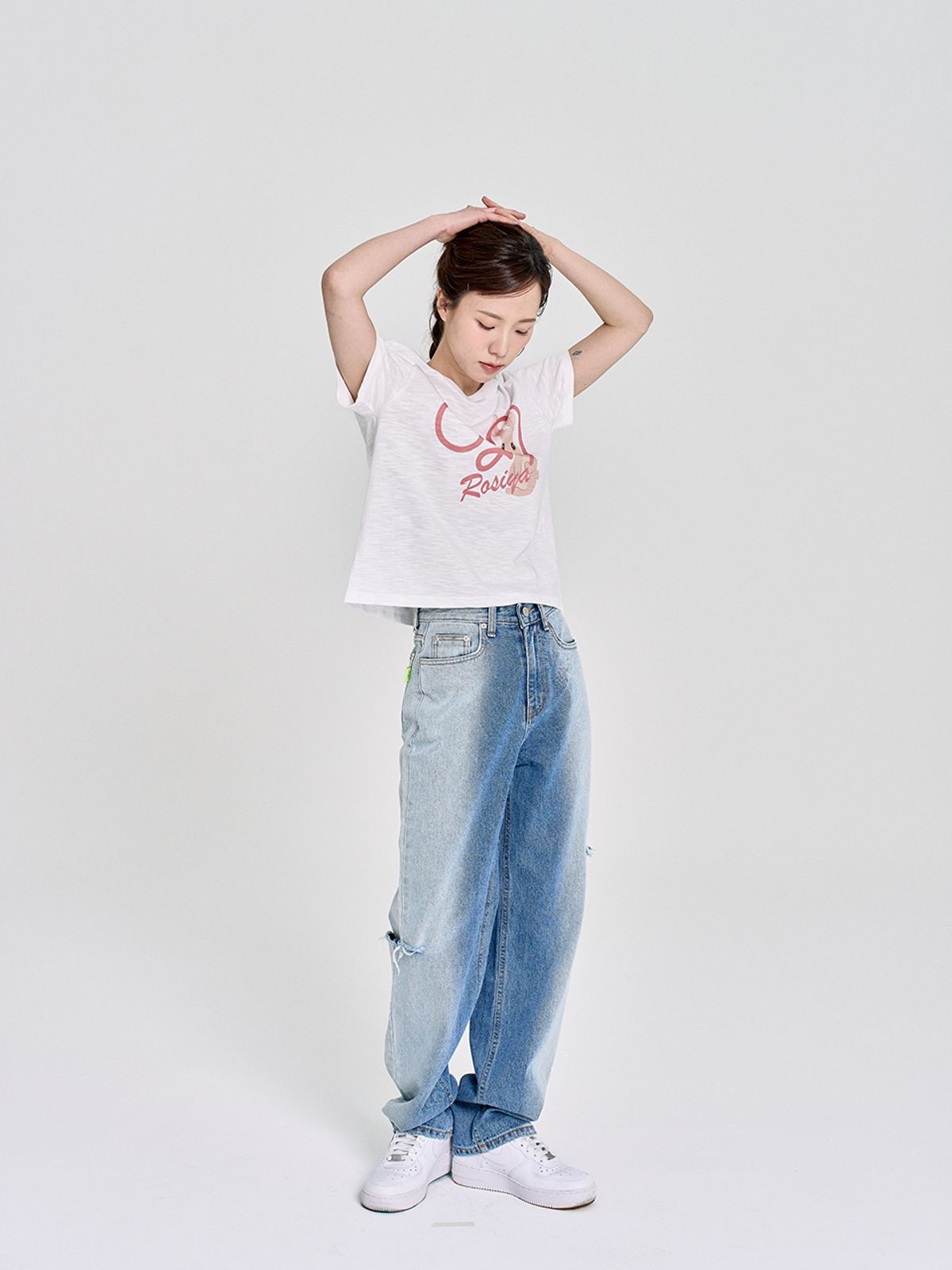 로시야(ROSIYA) 미미 래빗 티셔츠 / 화이트