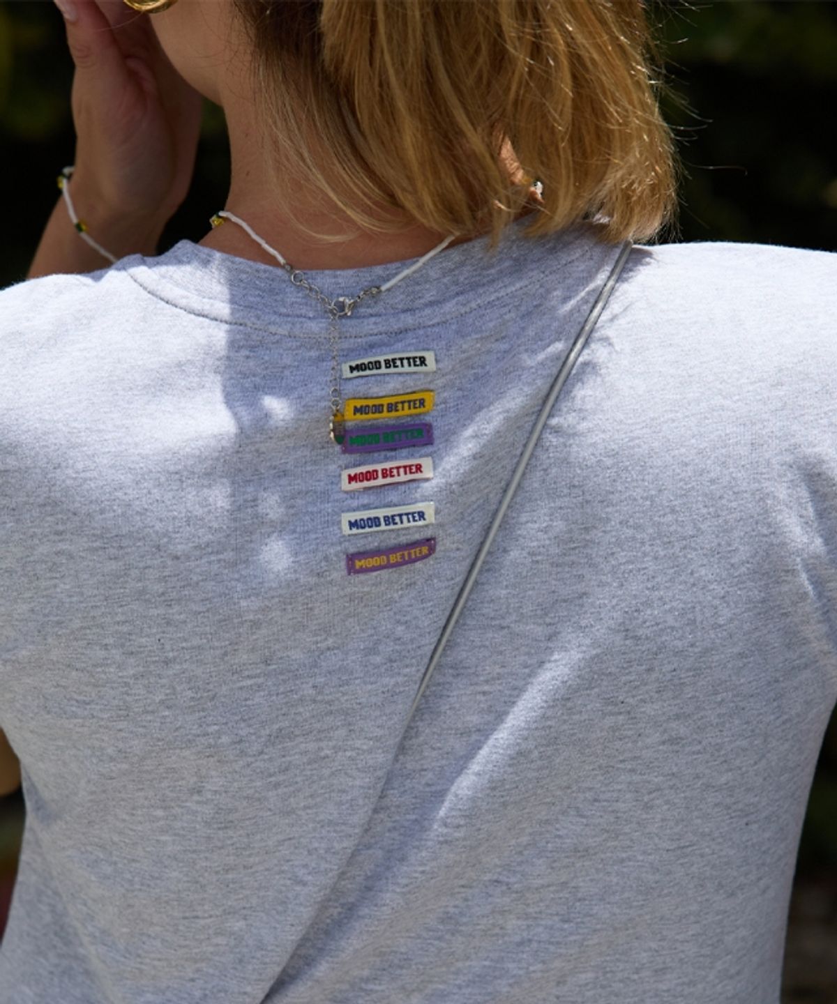 무드베러(MOODBETTER) GINGHAM APPLIQUE CROP T SHIRTS GREY