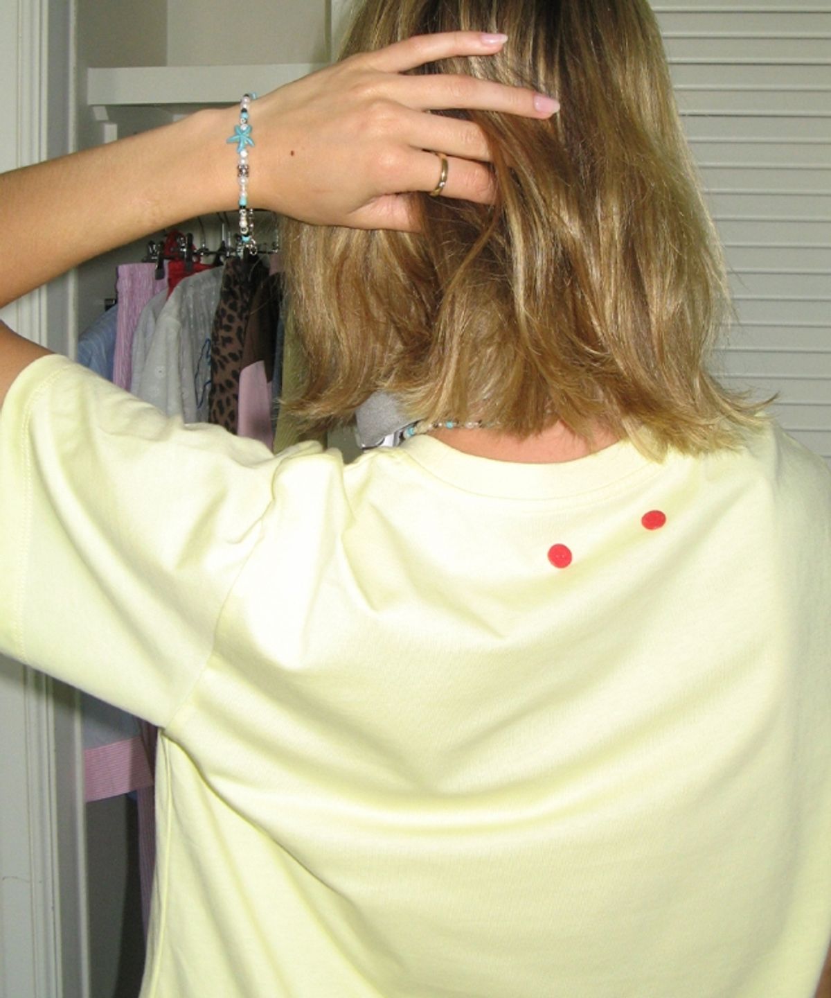 무드베러(MOODBETTER) MOOD STITCH LOGO BASIC FIT T SHIRTS YELLOW
