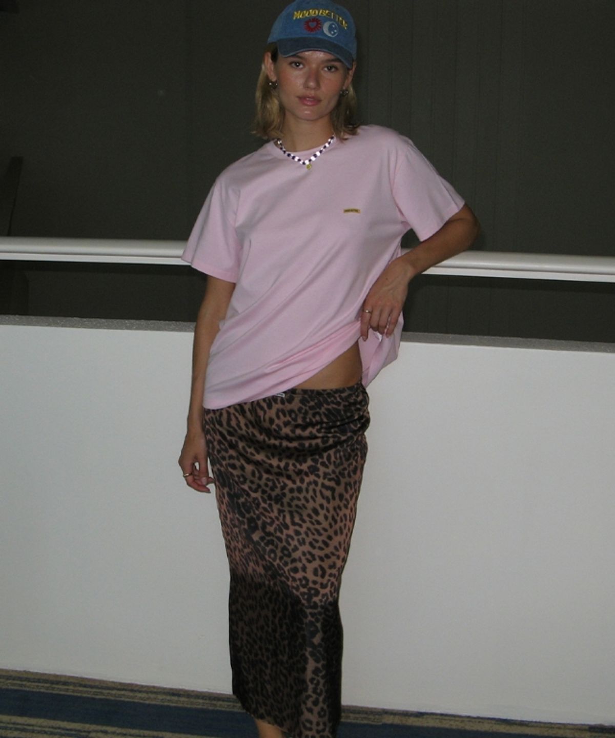 무드베러(MOODBETTER) SUNSET BEACH BASIC FIT T SHIRTS PINK