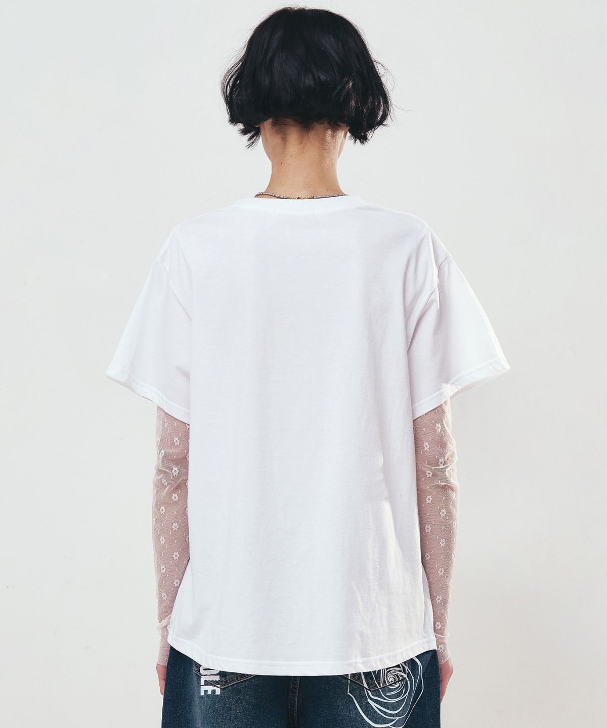 닉앤니콜(NICK&NICOLE) BIG ROSE SLEEVE TOP_WHITE NAVY