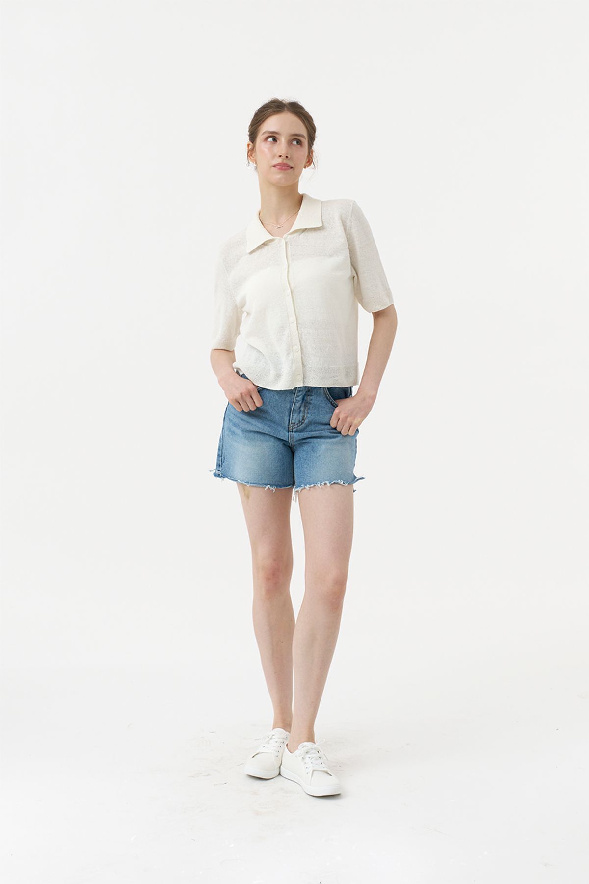 아코디코(ACODICO) Modern Sheer Collar Knit Cardigan