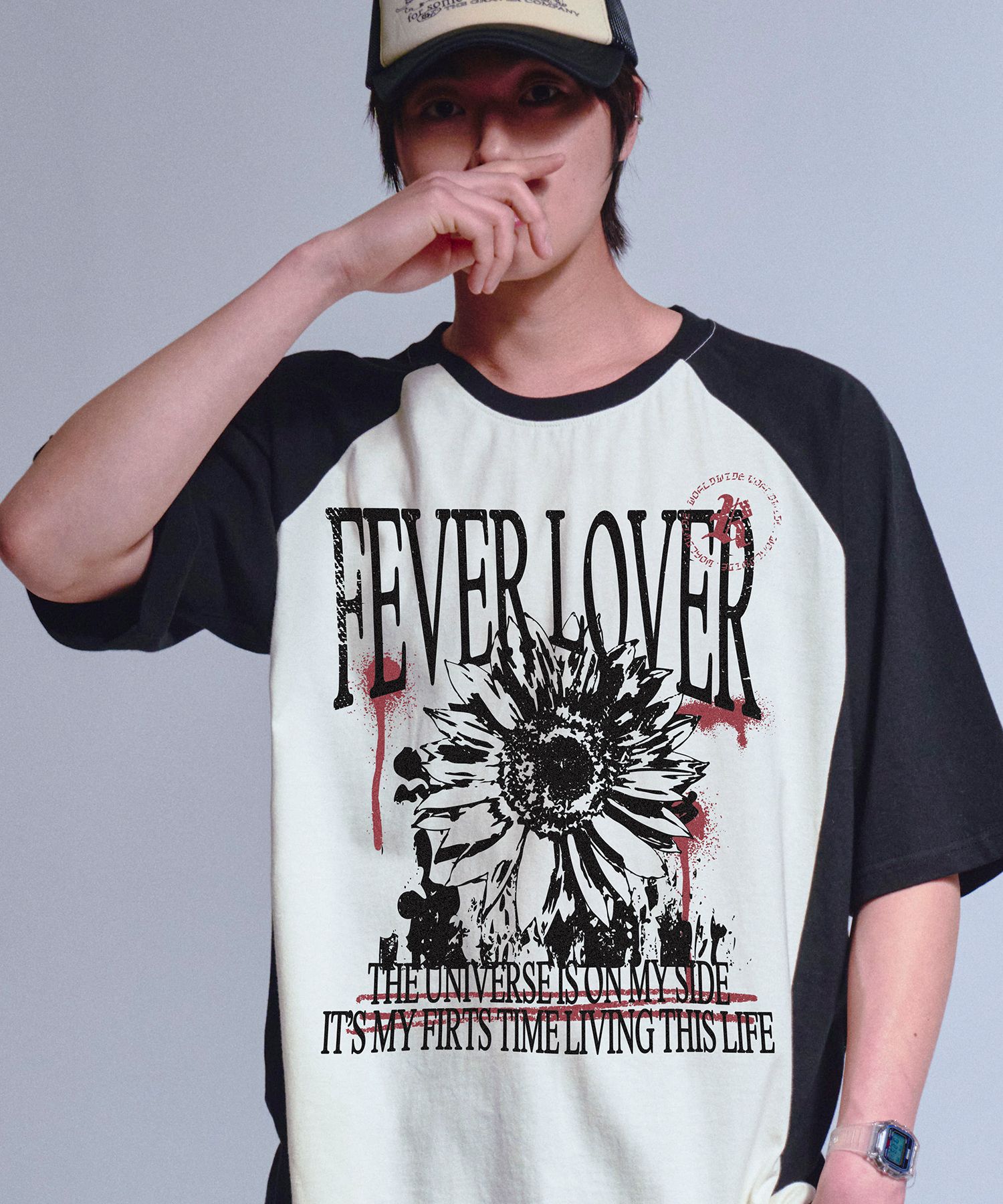 【GRAVER】FEVER LOVER ラグラン半袖T 3COLOR MUSINSA | GRAVER [UNISEX]FEVER LOVER Raglan Short Sleeve T