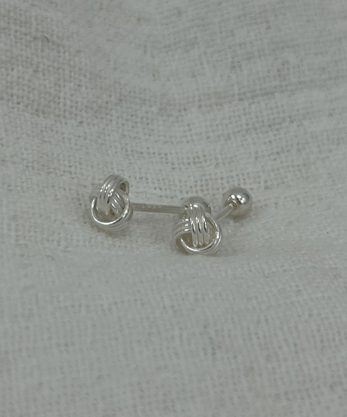 바라두(BARADU) [BARADU 925] Knotted ball piercing (single)
