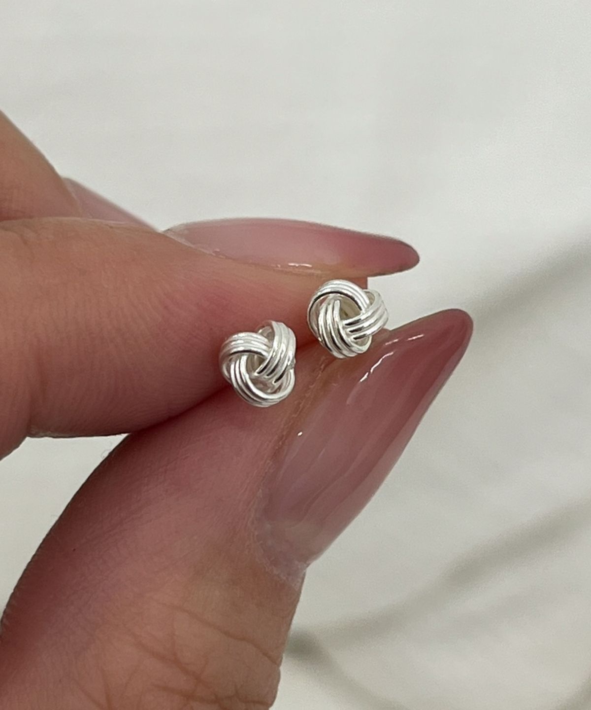 바라두(BARADU) [BARADU 925] Knotted ball piercing (single)