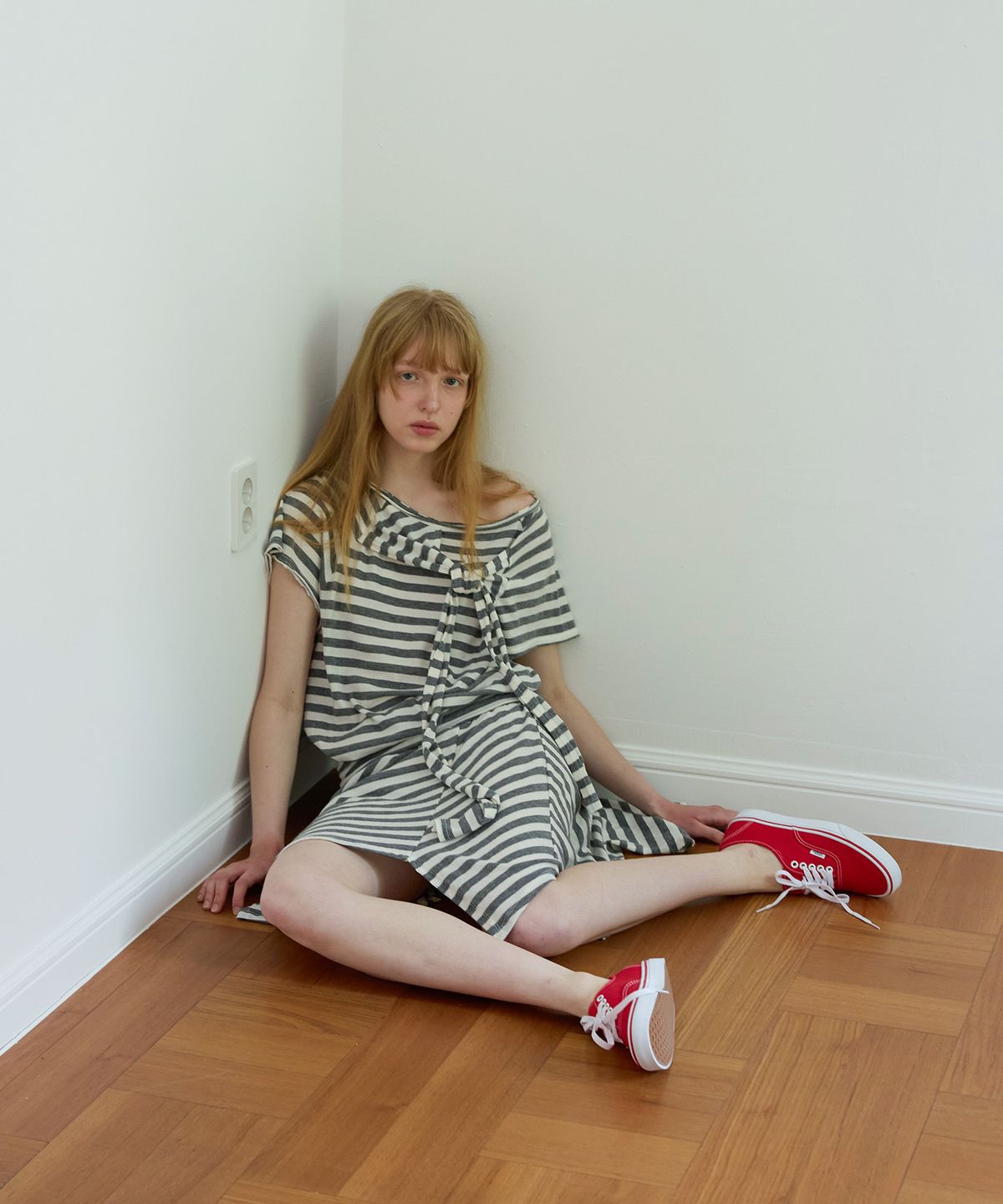 펀프롬펀(FUNFROMFUN) Stripy Unbalanced Skirt, Grey