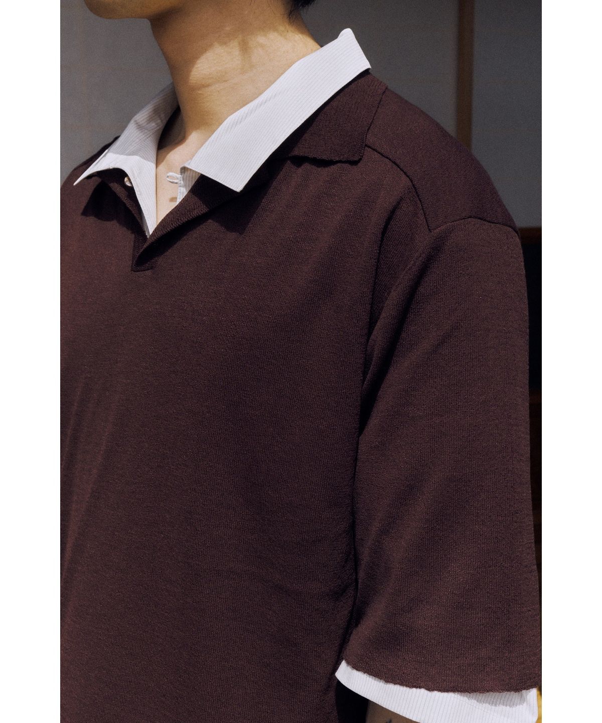 유스(YOUTH) Knit Collar T-shirt - Dark Brown
